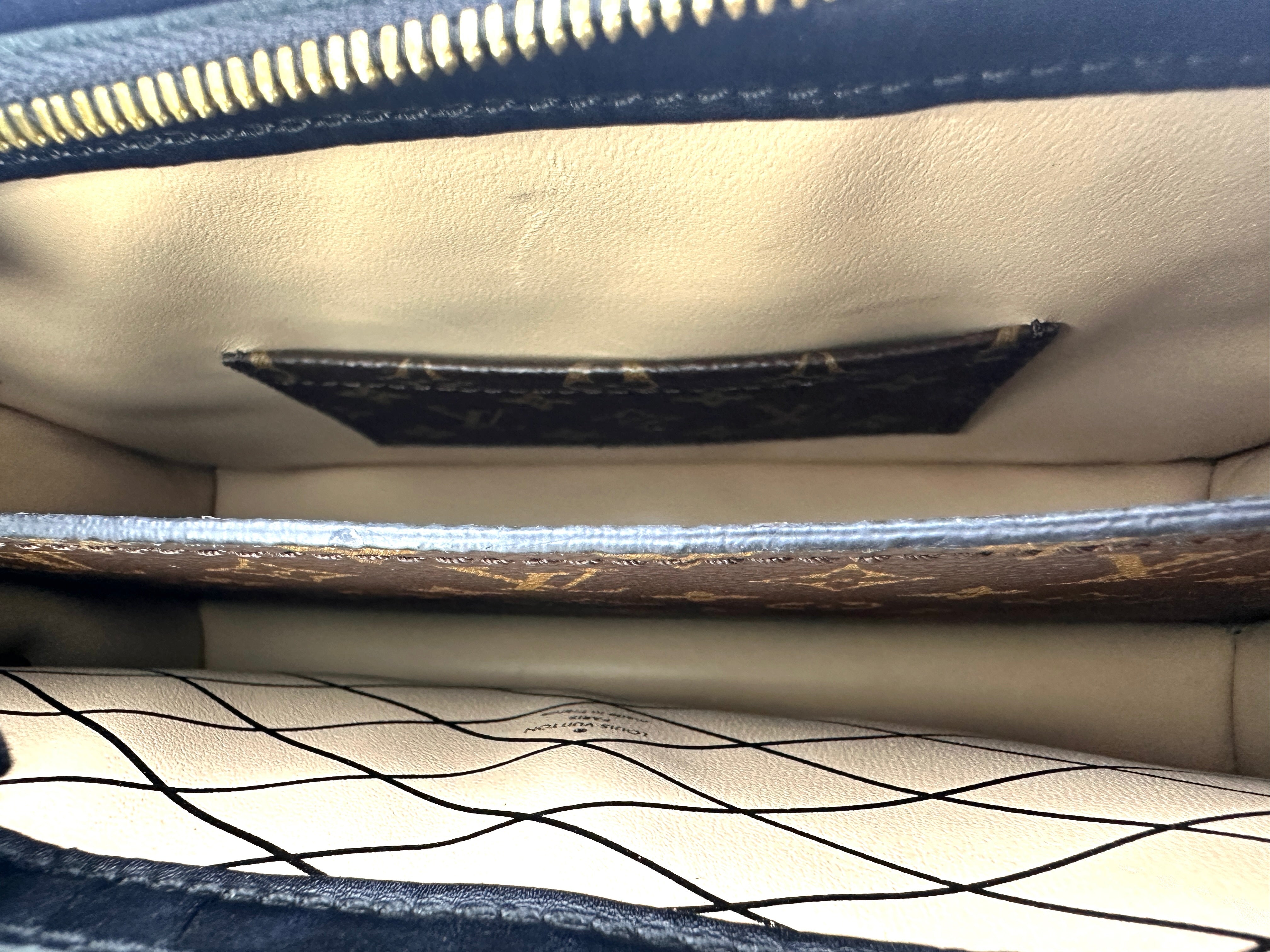 Louis Vuitton Trunk Clutch Monogram Canvas Bag LV2855