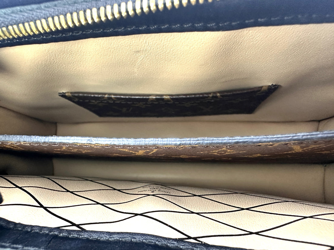 Louis Vuitton Trunk Clutch Monogram Canvas Bag LV2855