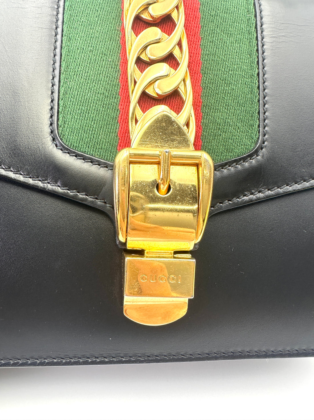 Gucci Sylvie Black Leather Shoulder Bag GG1119