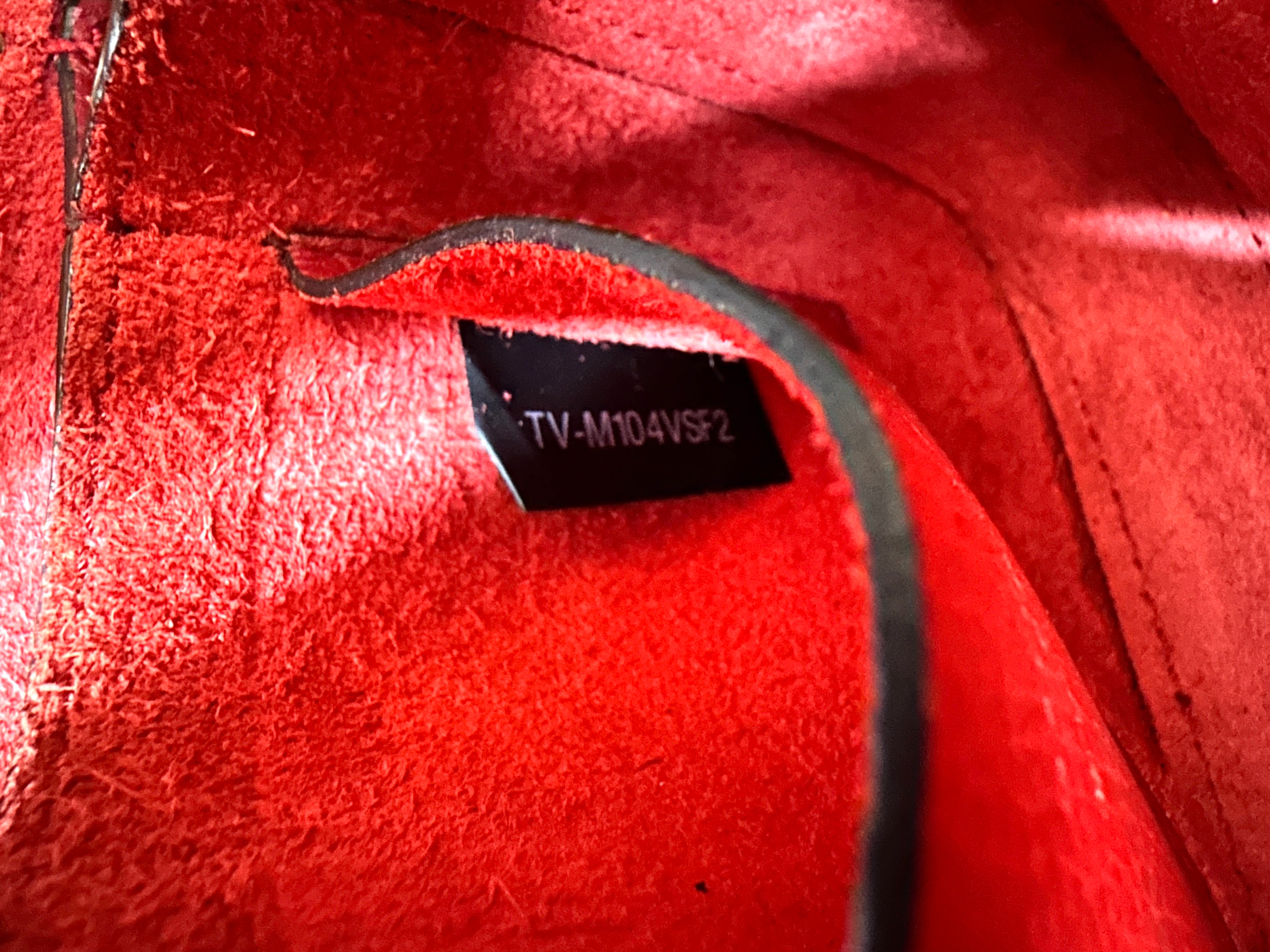 Valentino Garavani Rockstud Red Leather Flap Bag VT29