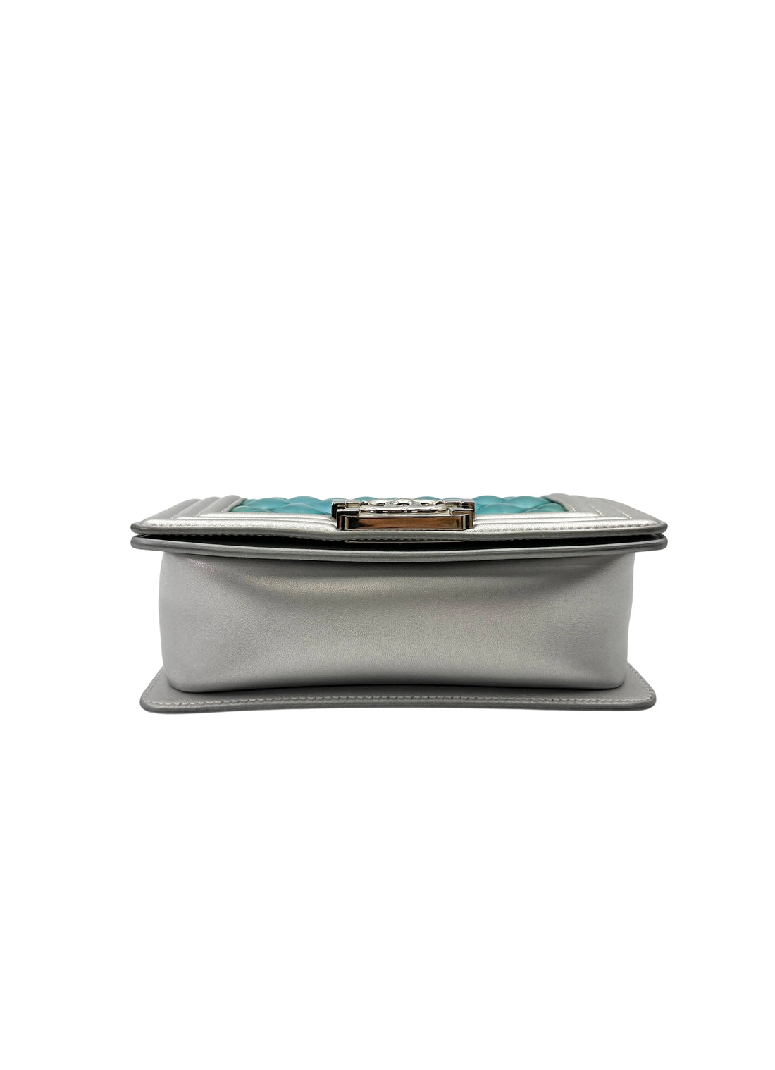 Chanel LeBoy Iridescent Quilted Leather Small Size Flap Bag(25***58) CC2035