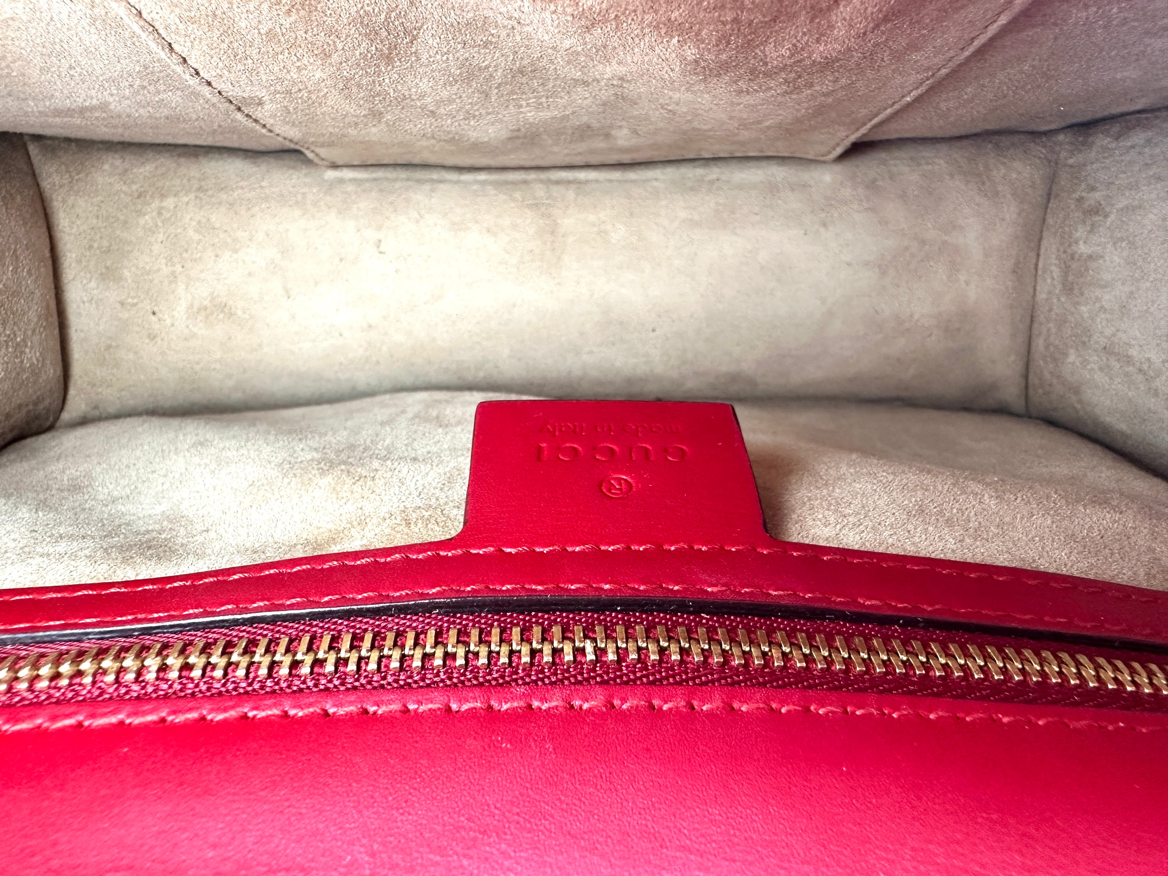 Gucci Sylvie Red Leather Medium Size Shoulder Bag GG1118