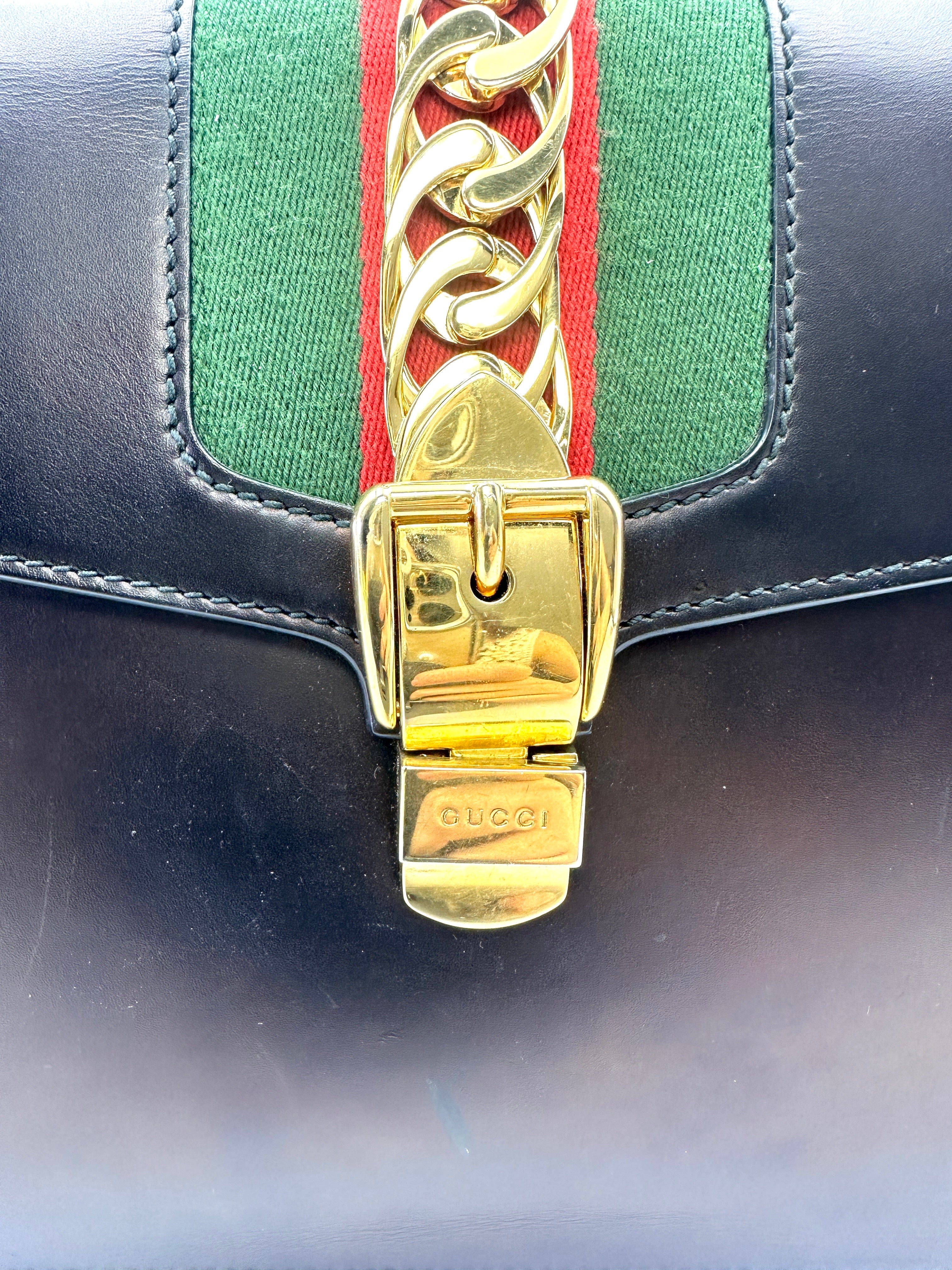 Gucci Sylvie Black Leather Shoulder Bag GG1115