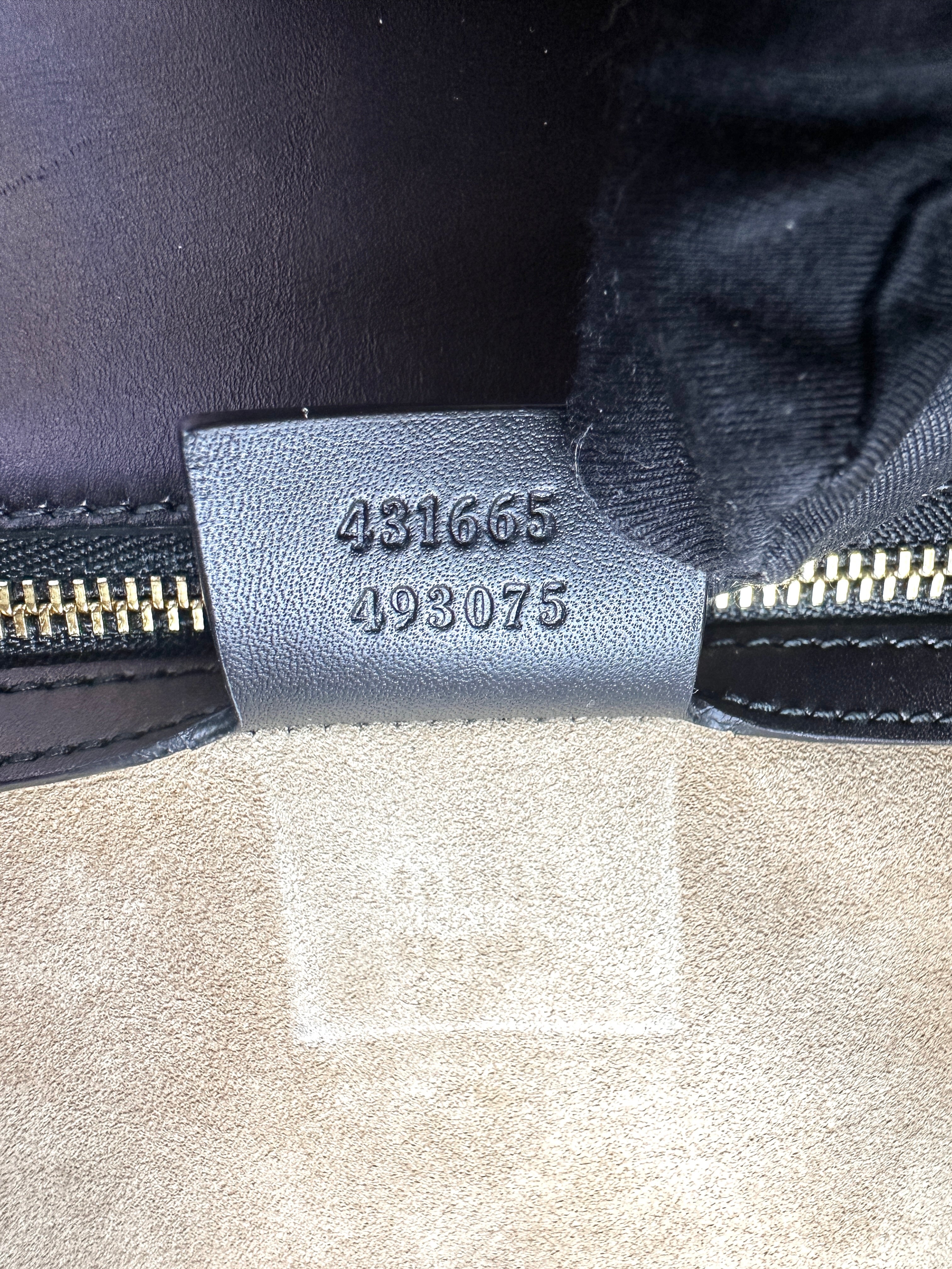 Gucci Sylvie Black Leather Shoulder Bag GG1115