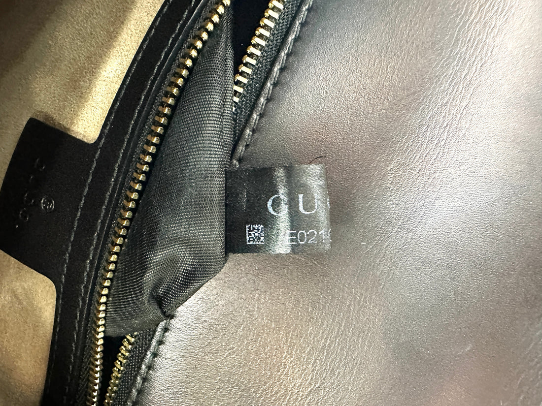 Gucci Sylvie Black Leather Shoulder Bag GG1115