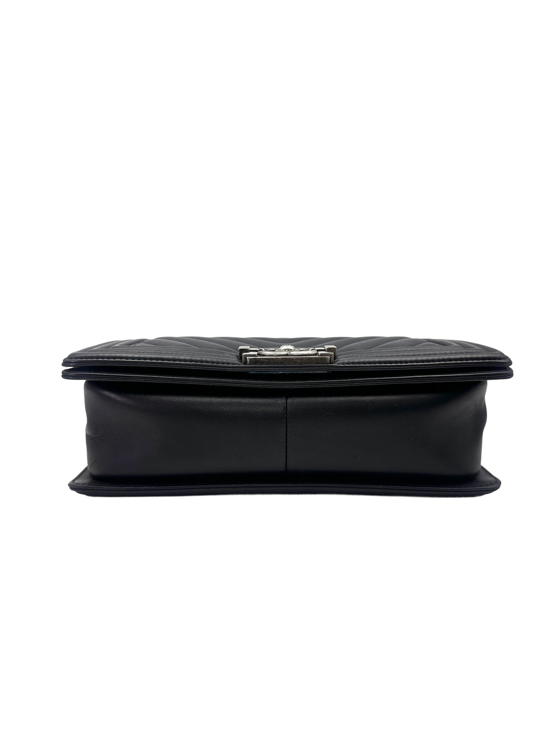 Chanel LeBoy Black Chevron Quilted Leather Medium Size Flap Bag With Silver Buckle(22***62) CC2036