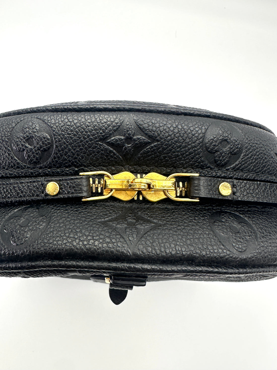 Louis Vuitton Black Monogram Canvas Boite Chapeau Bag LV2851
