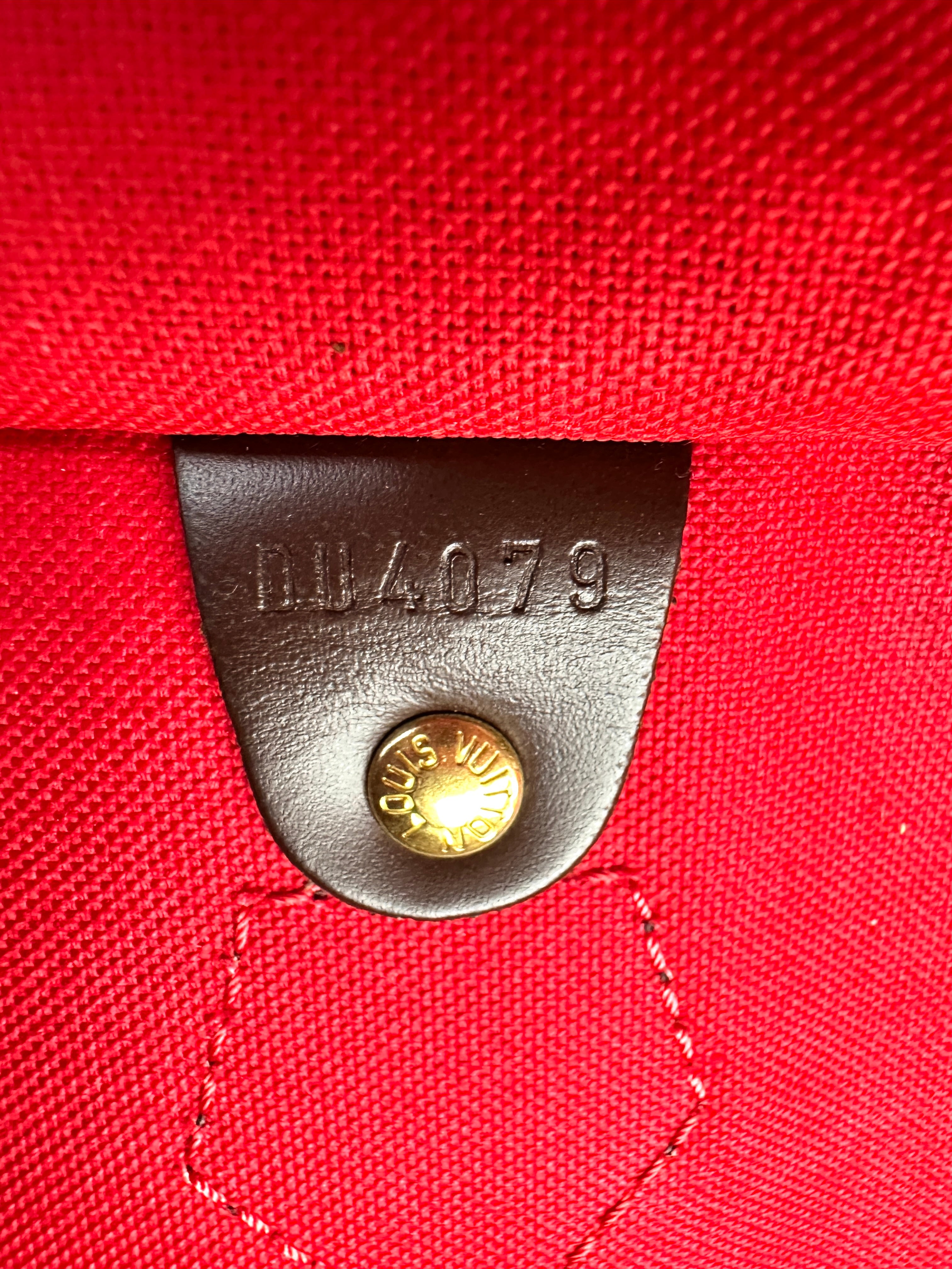 Louis Vuitton Speedy30 Damier Ebene Handle Bag LV2857