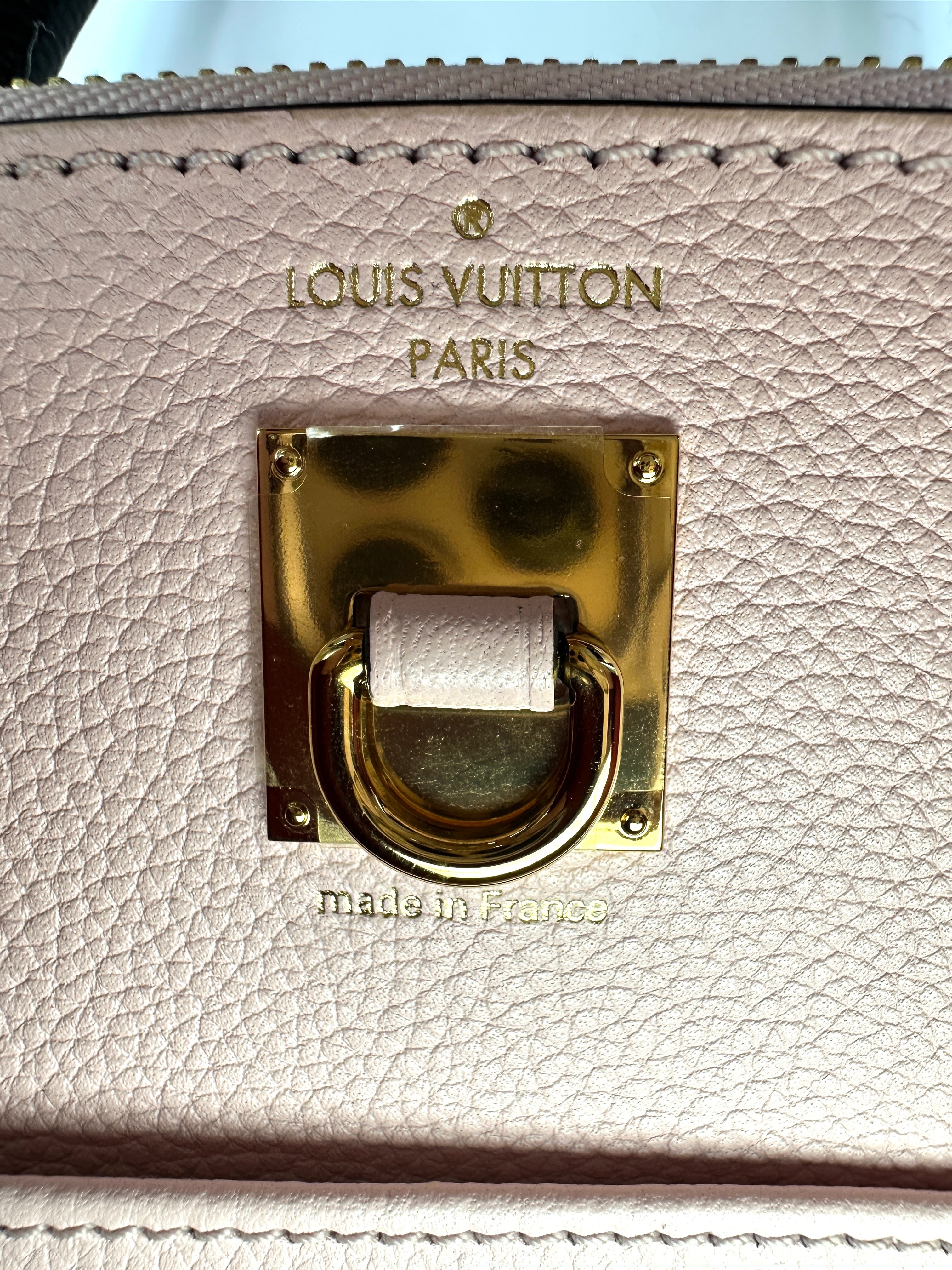 Louis Vuitton City Steamer PM Red/Pink Grained Leather Handle Bag LV2862