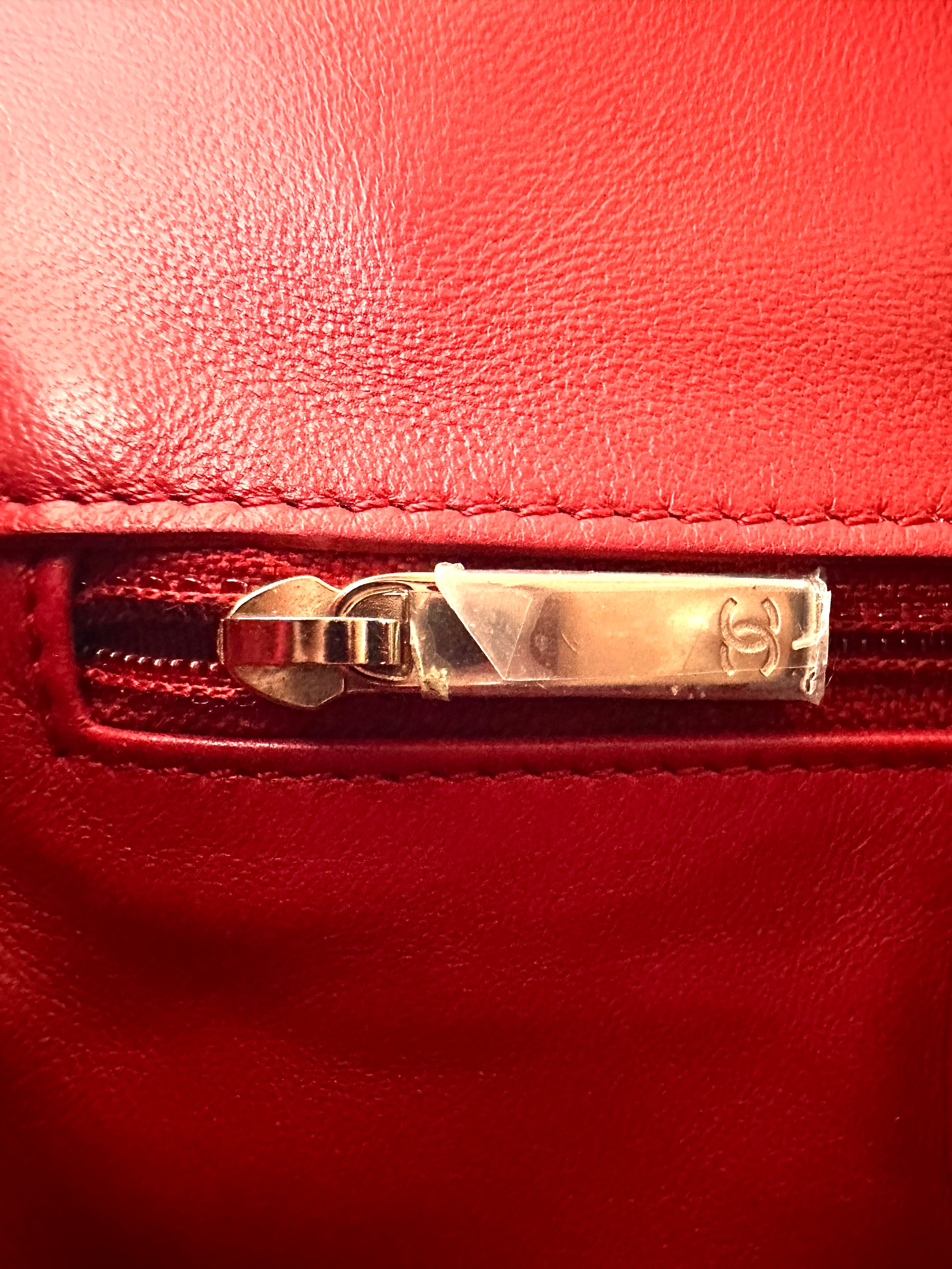 Chanel Classic Flap Red Quilted Lambskin Top Handle Flap Bag With Gold Buckle(28***68) CC2044
