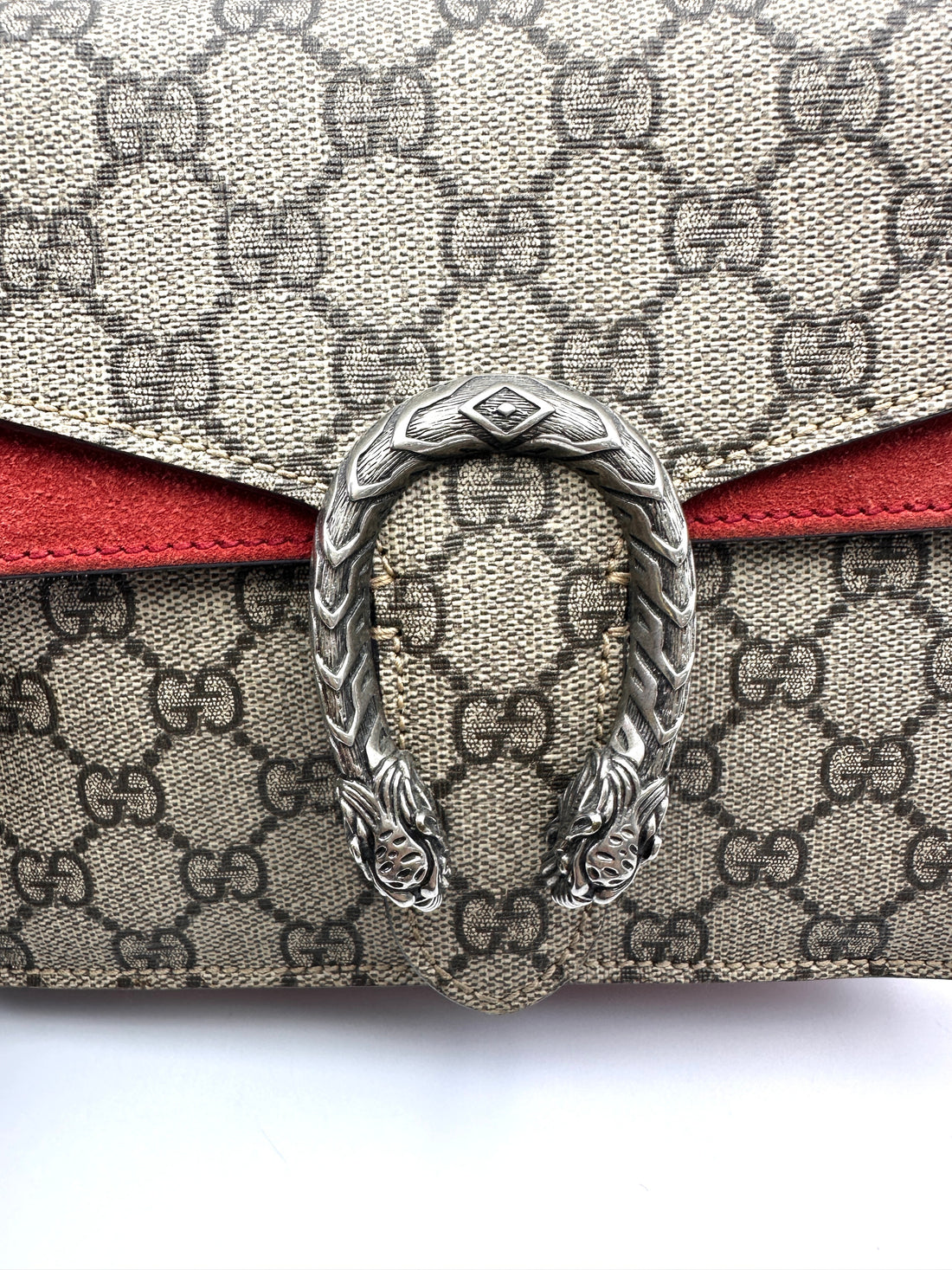 Gucci Dionysus GG Supreme Canvas Small Size Shoulder Bag With Red Tirm GG1124