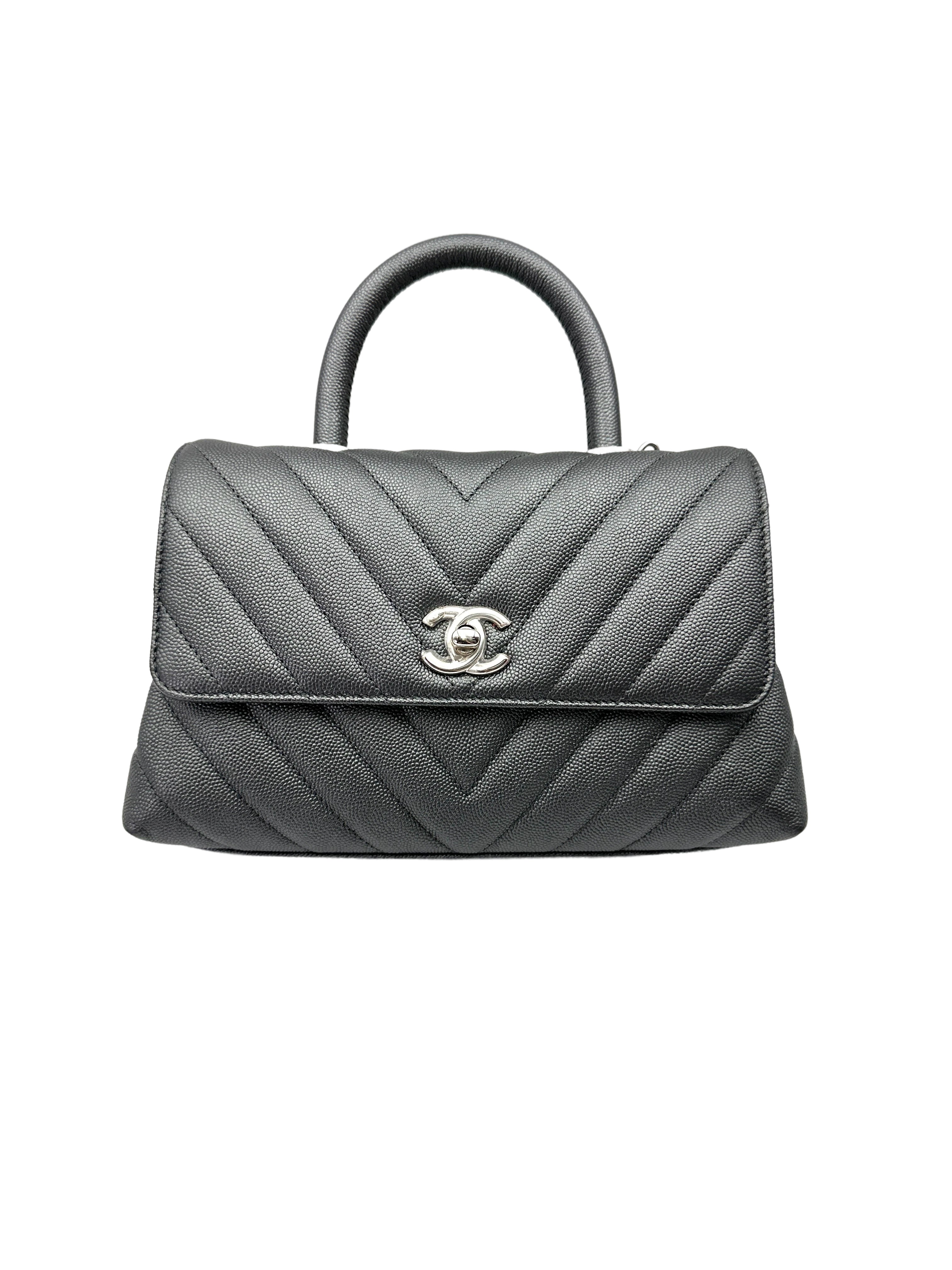 Chanel CoCo Handle Black Chevron Quilted Leather Small Size Shoulder Bag(28***01) IRIS233