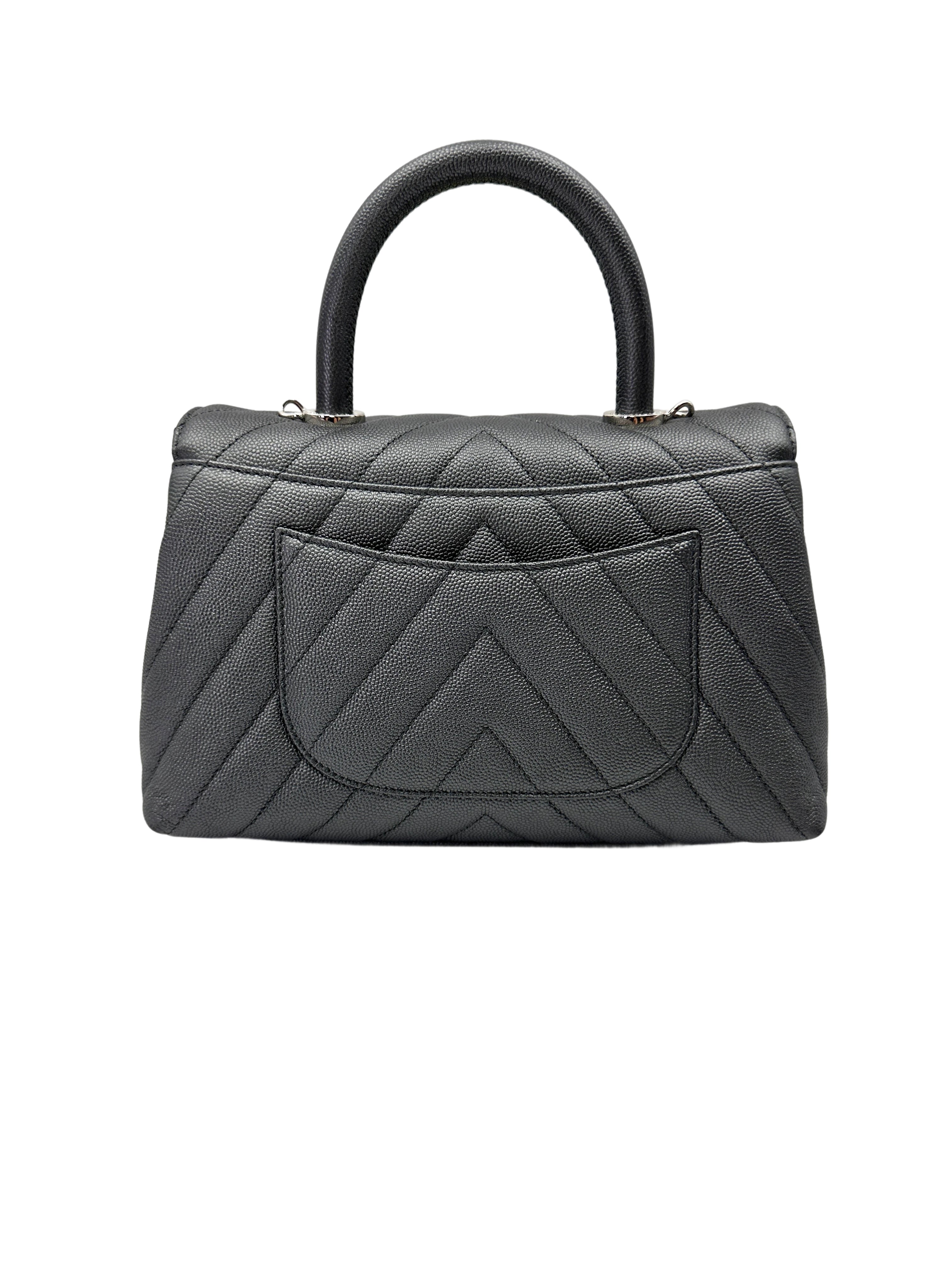 Chanel CoCo Handle Black Chevron Quilted Leather Small Size Shoulder Bag(28***01) IRIS233
