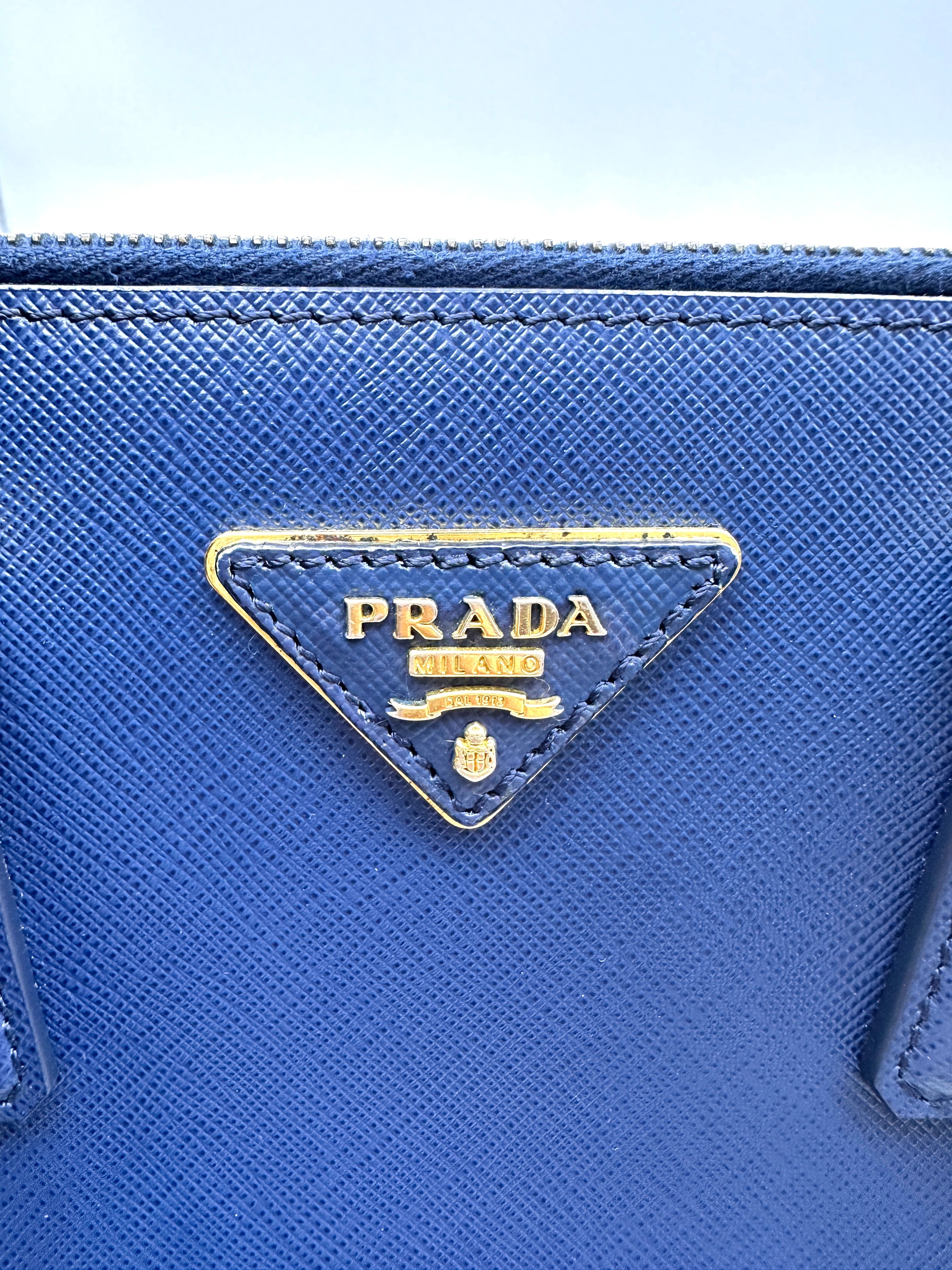 Prada Galleria Navy Saffiano Leather Small Size Handle Bag PR399