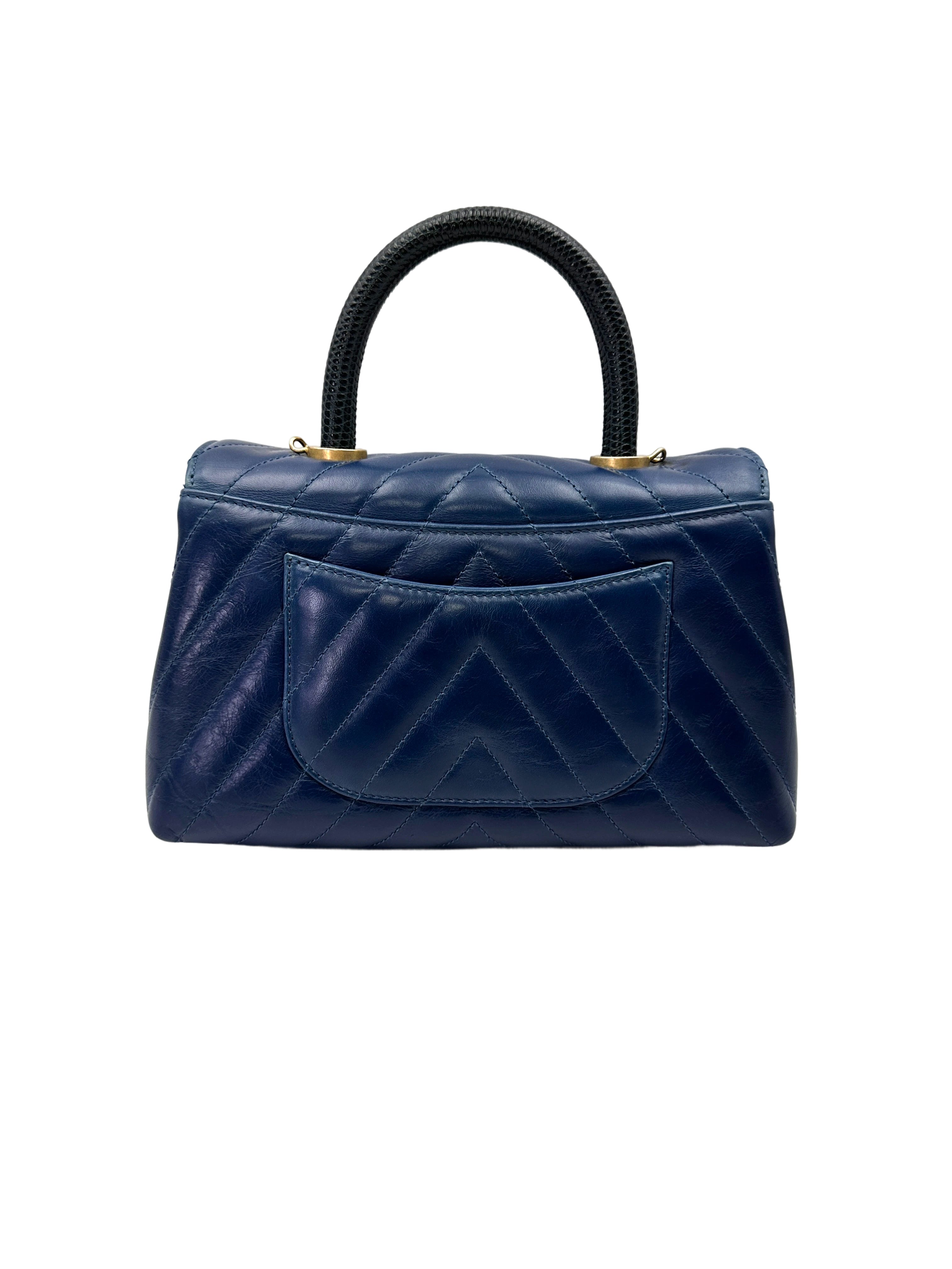 Chanel CoCo Handle Blue Chevron Quilted Leather Shoulder Bag(25***16) CC2046