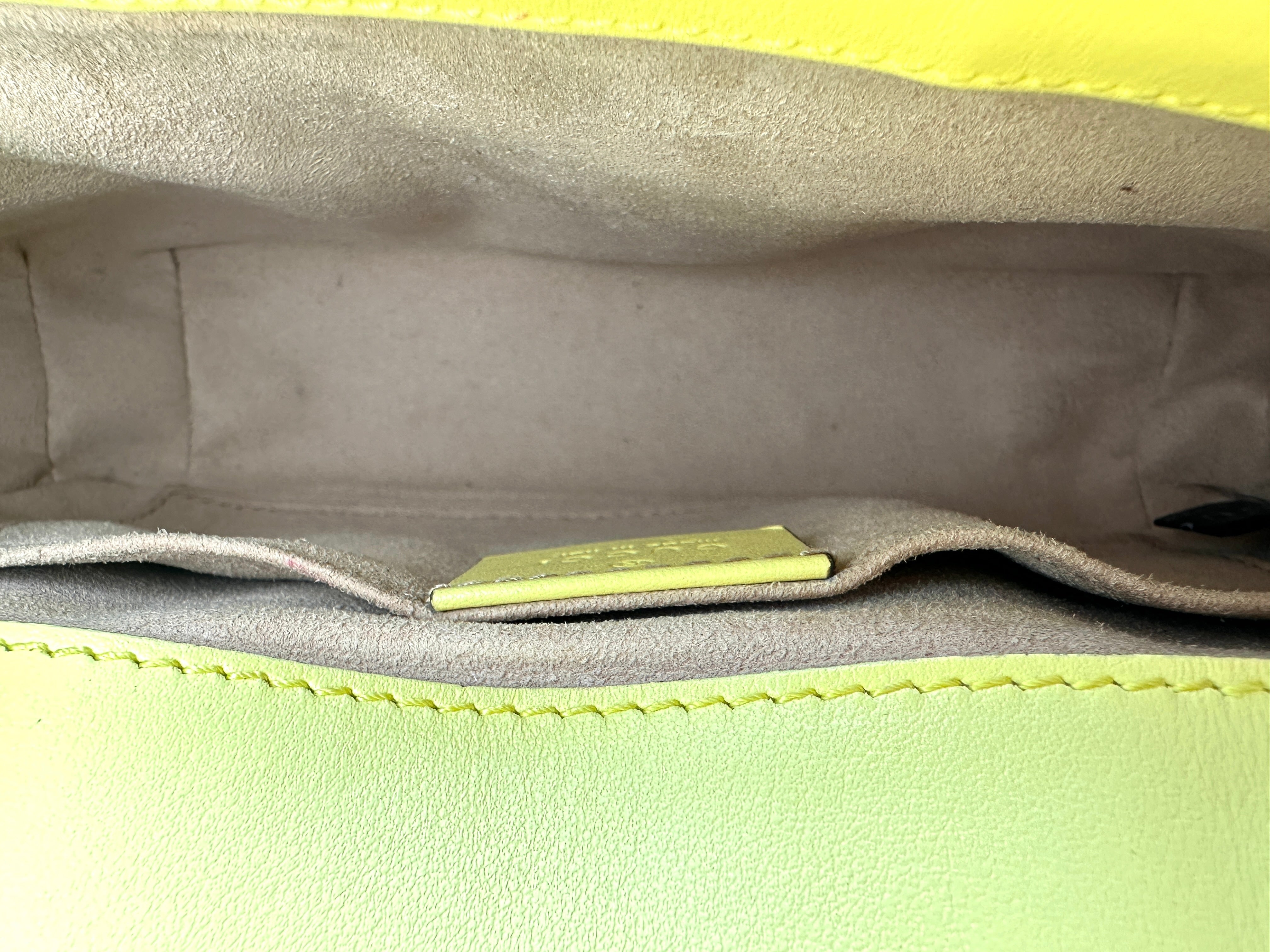 Gucci GG Marmont Yellow Matelasse Leather Shoulder Bag GG1133