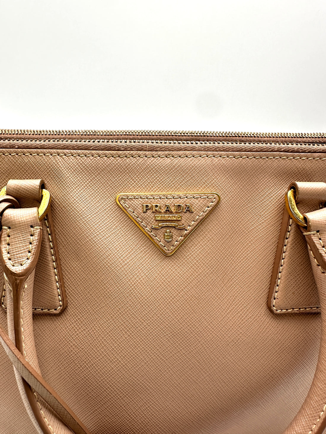 Prada Galleria Pink Saffiano Leather Handle Bag PR401
