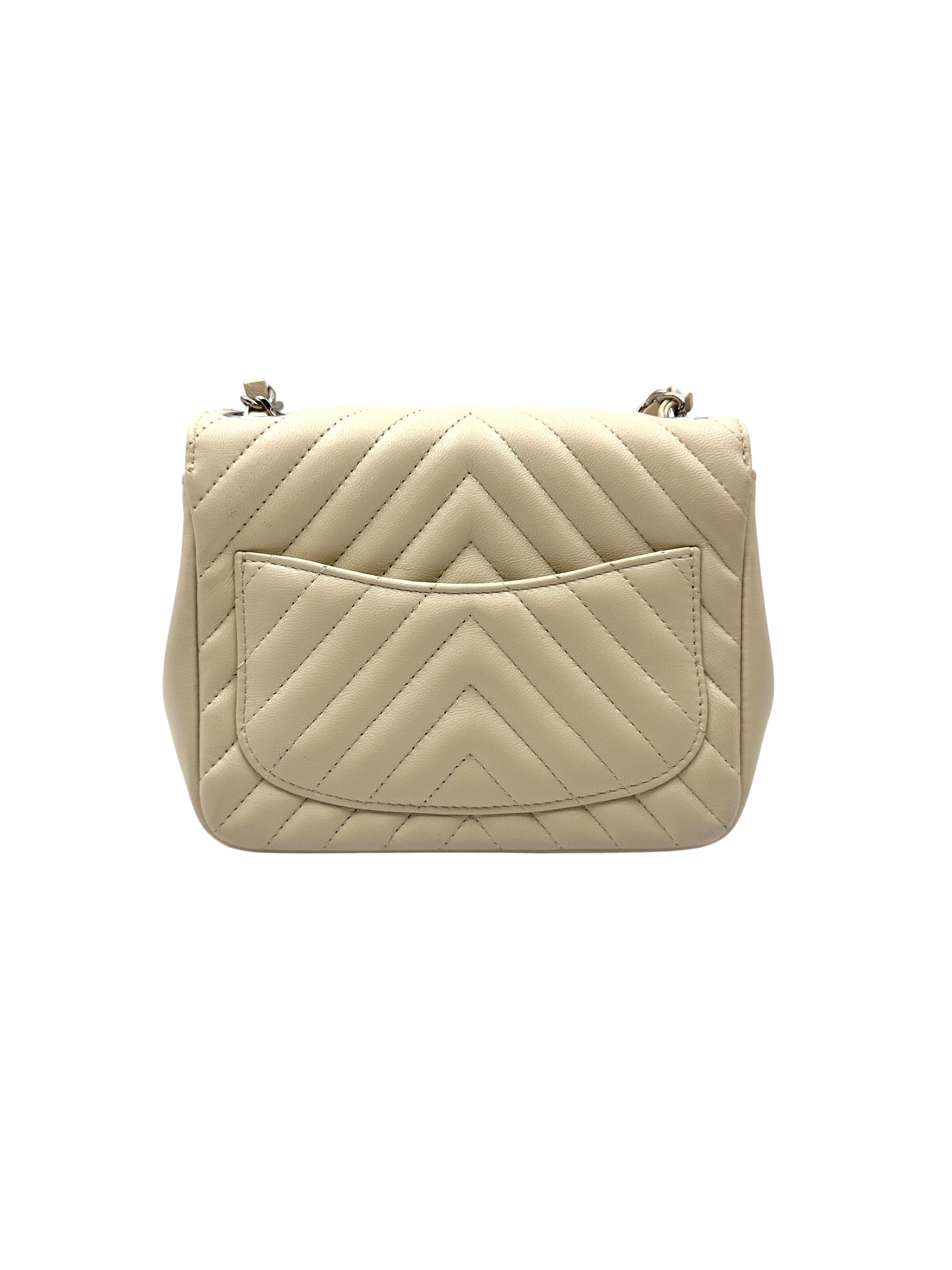 Chanel Classic Flap White Chevron Quilted Lambskin Flap Bag(30***43) IRIS234