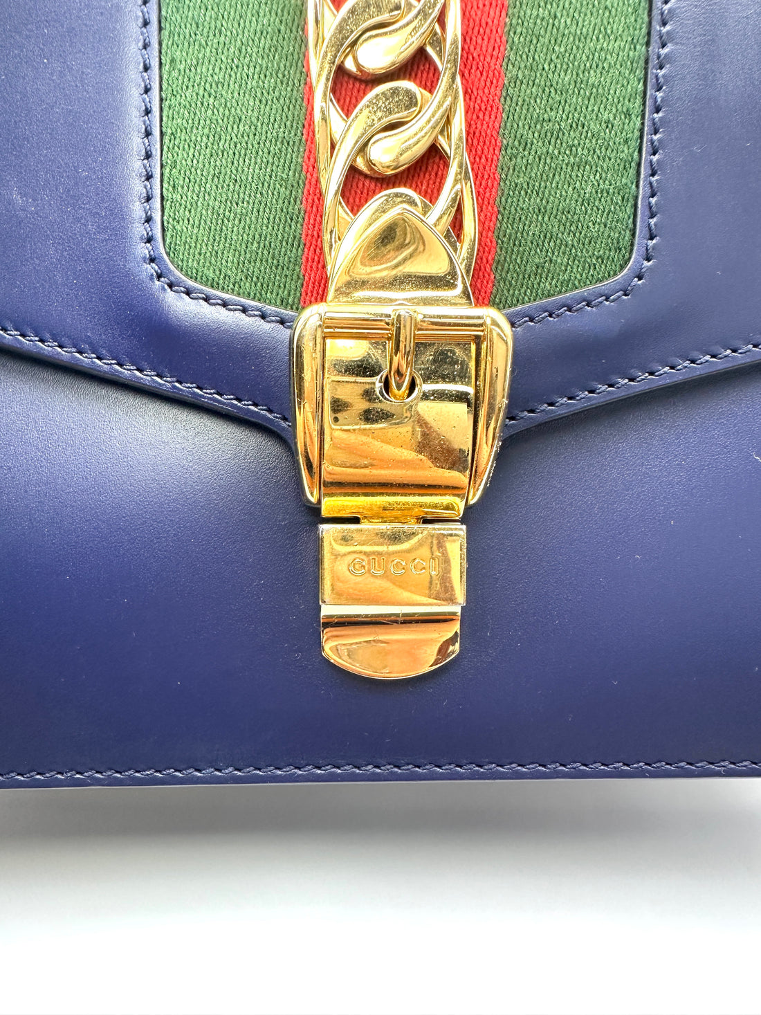 Gucci Sylvie Navy Leather Medium Size Shoulder Bag GG1135