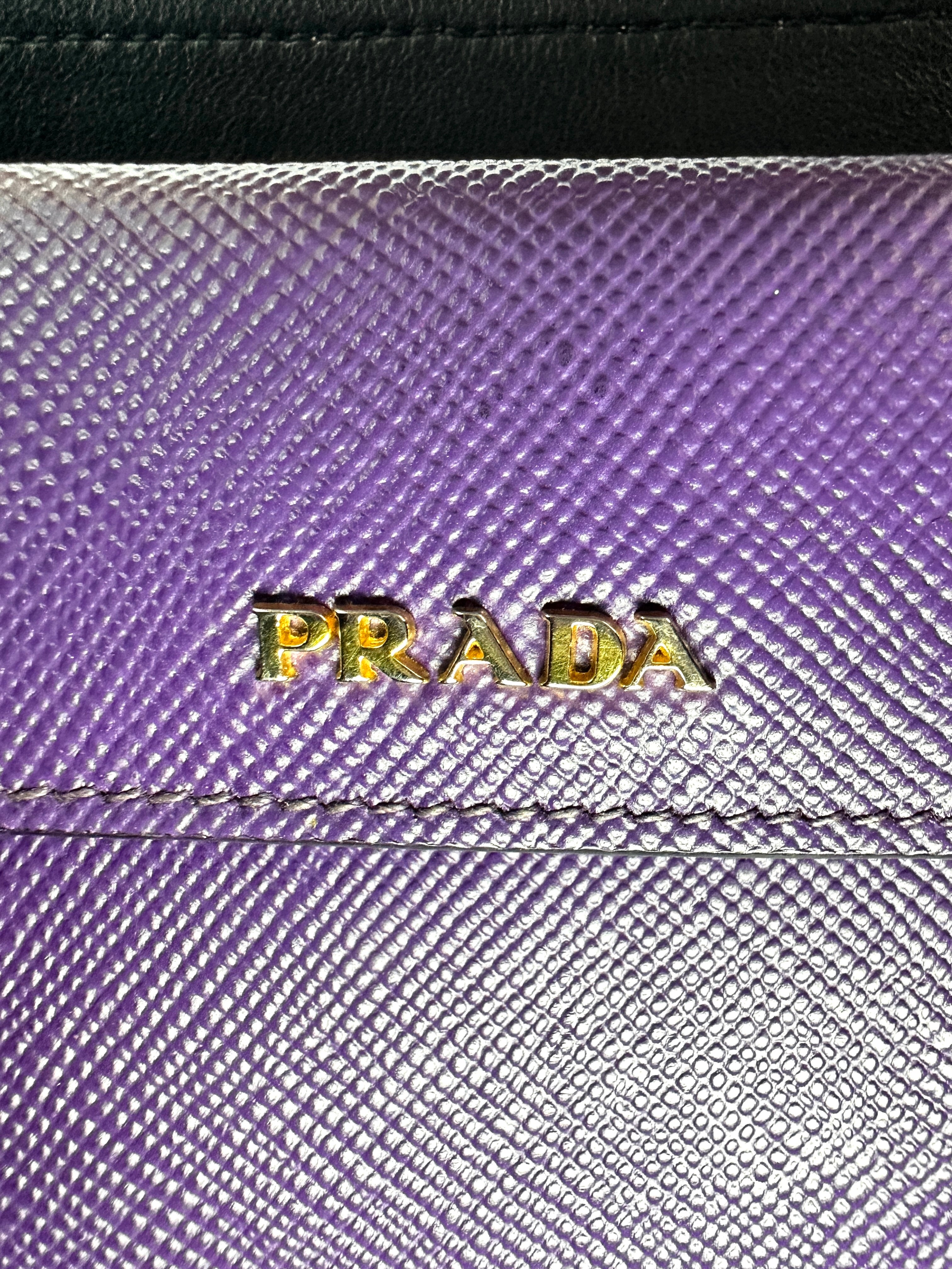 Prada Galleria Purple Saffiano Leather Medium Size Handle Bag PR405