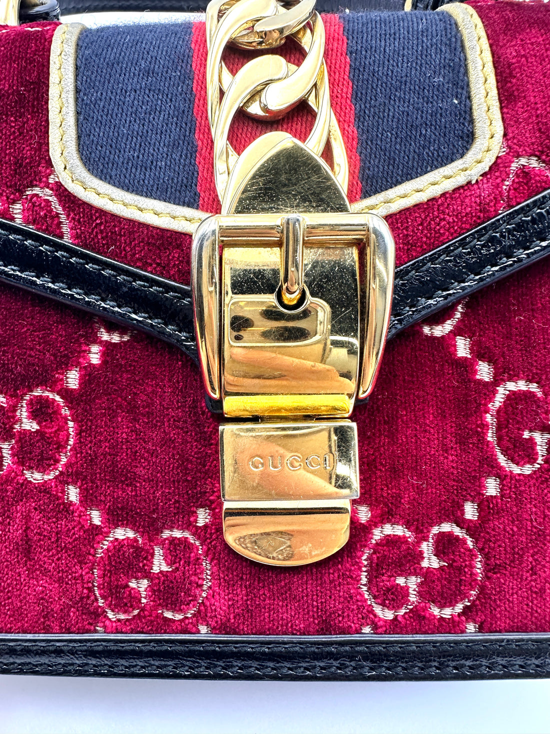 Gucci Sylvie Red Velvet Small Size Top Handle Bag GG1136