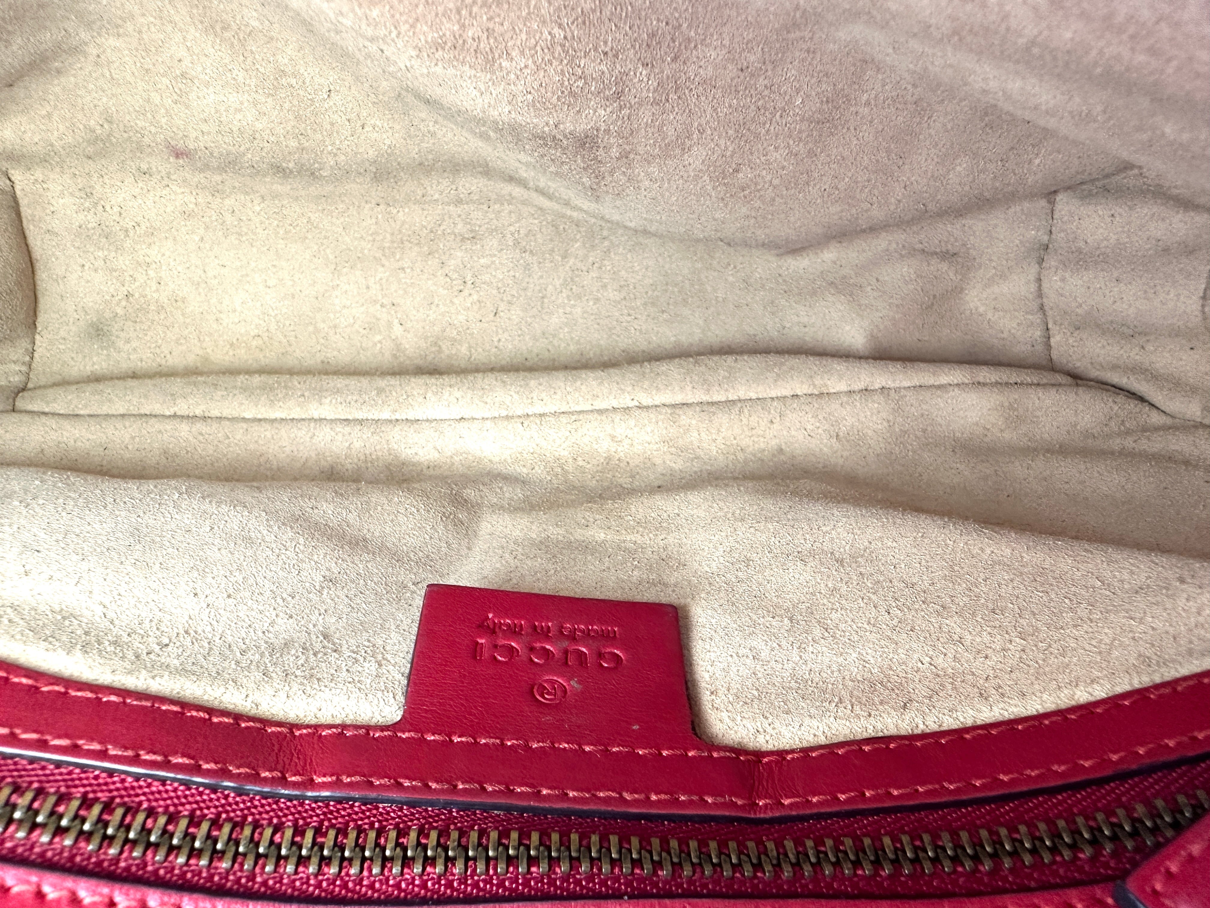 Gucci GG Marmont Red Matelasse Leather Shoulder Bag GG1139
