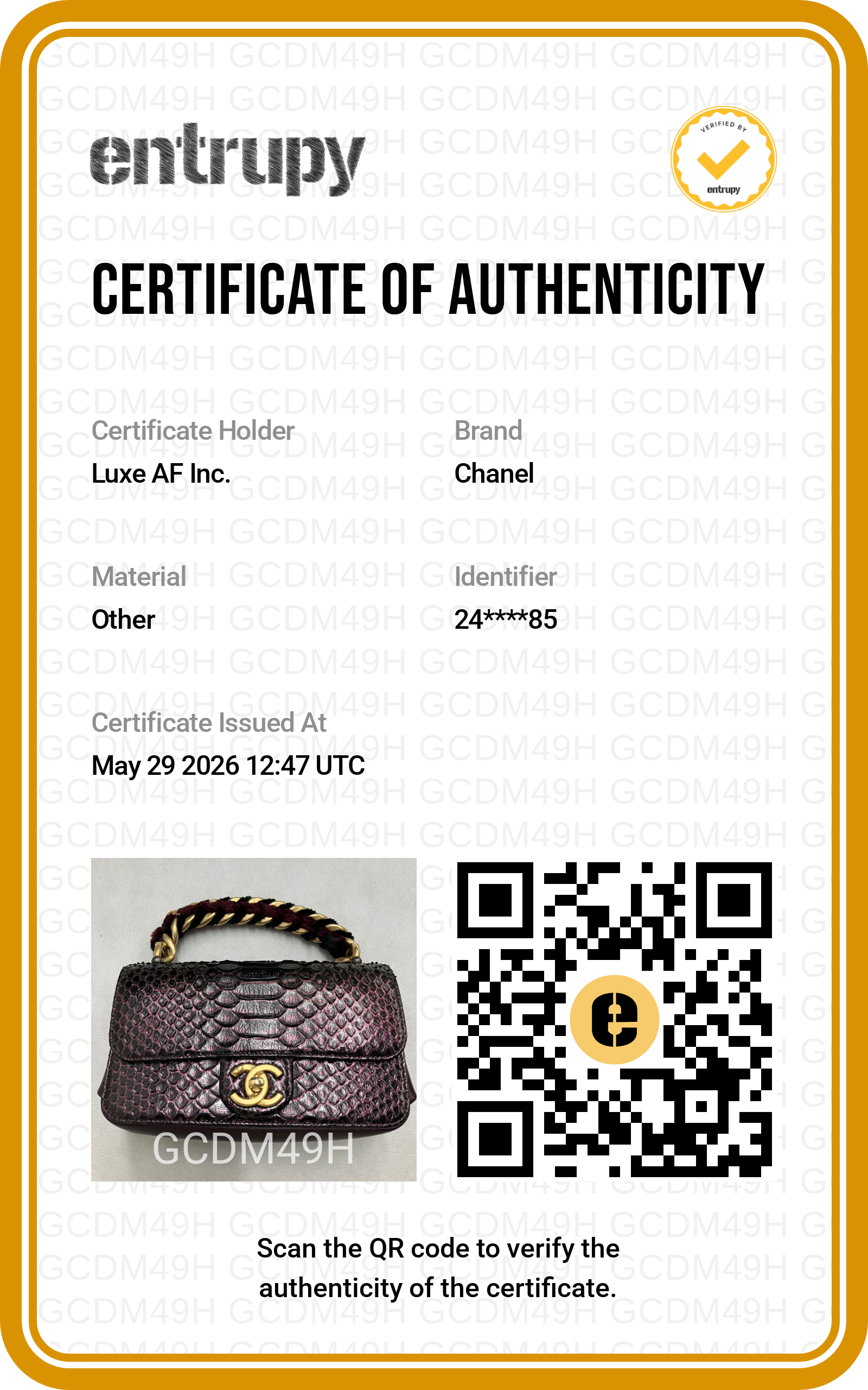 Chanel Classic Flap Metallic Black Python Leather Shoulder Bag With Gold Hardware(24***85) CC2057