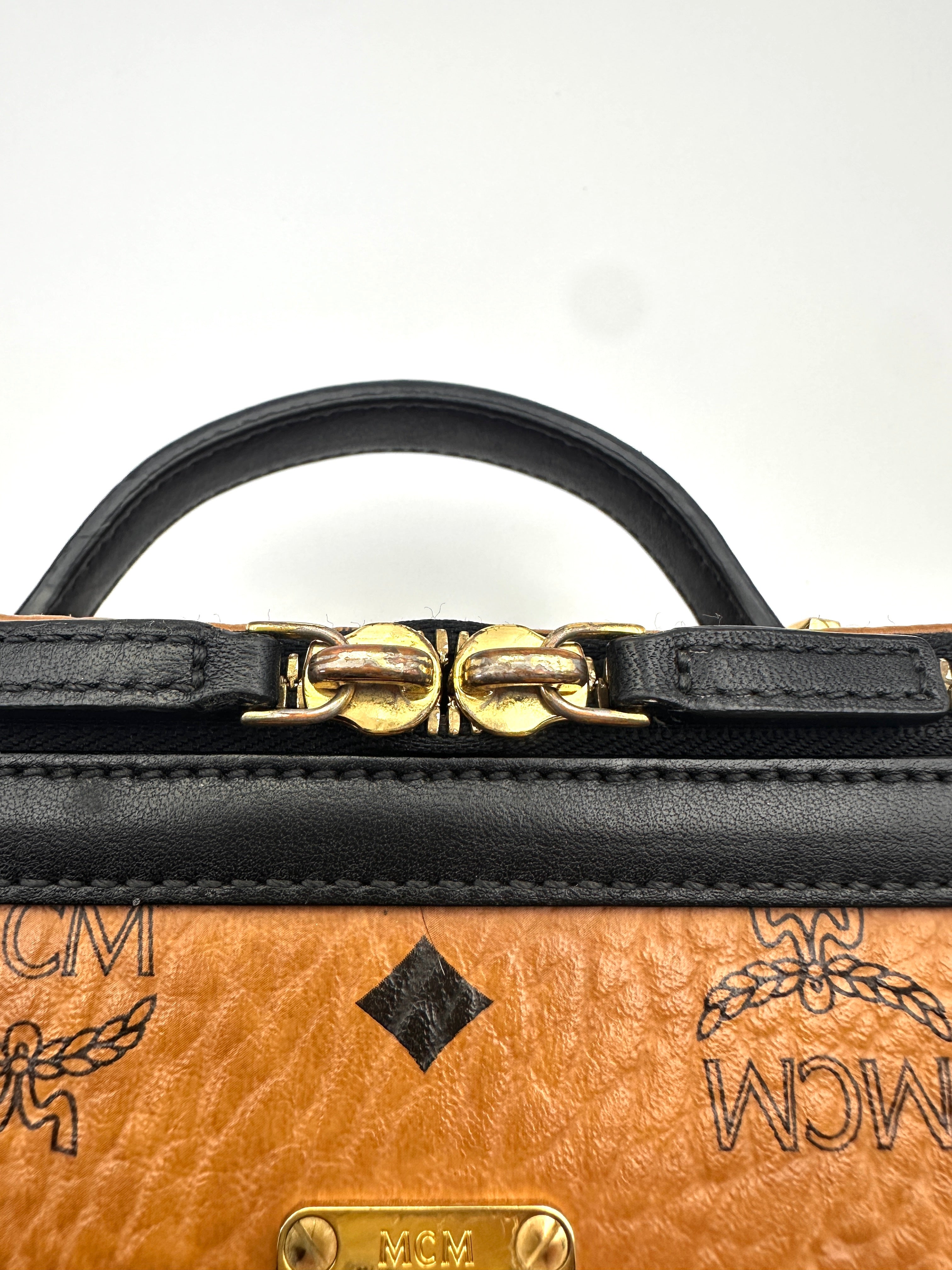 MCM Visetos Original Rockstark Vanity Case MCM40