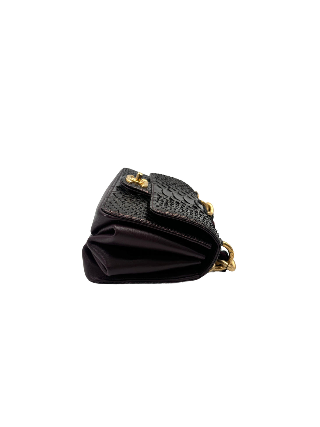 Chanel Classic Flap Metallic Black Python Leather Shoulder Bag With Gold Hardware(24***85) CC2057