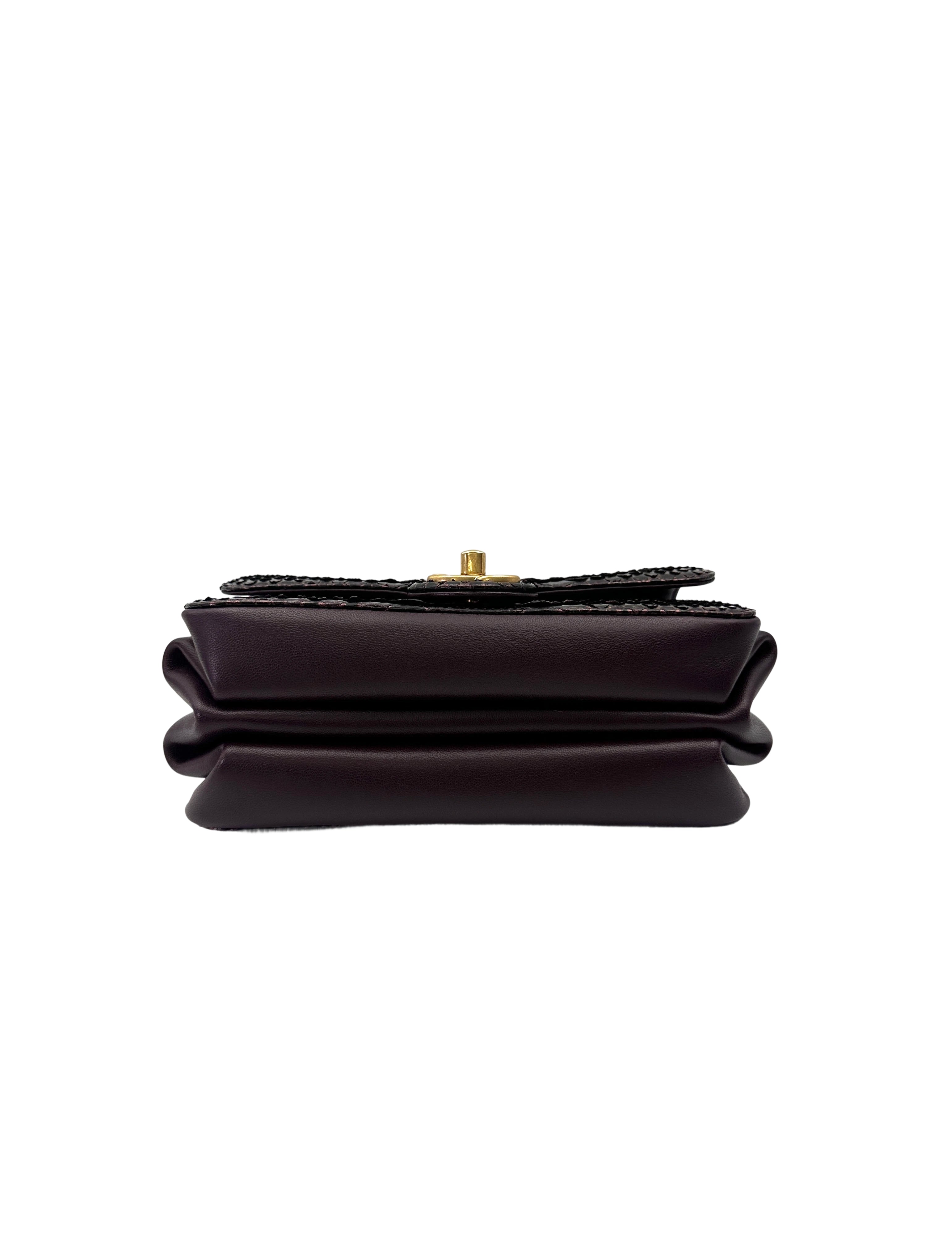 Chanel Classic Flap Metallic Black Python Leather Shoulder Bag With Gold Hardware(24***85) CC2057
