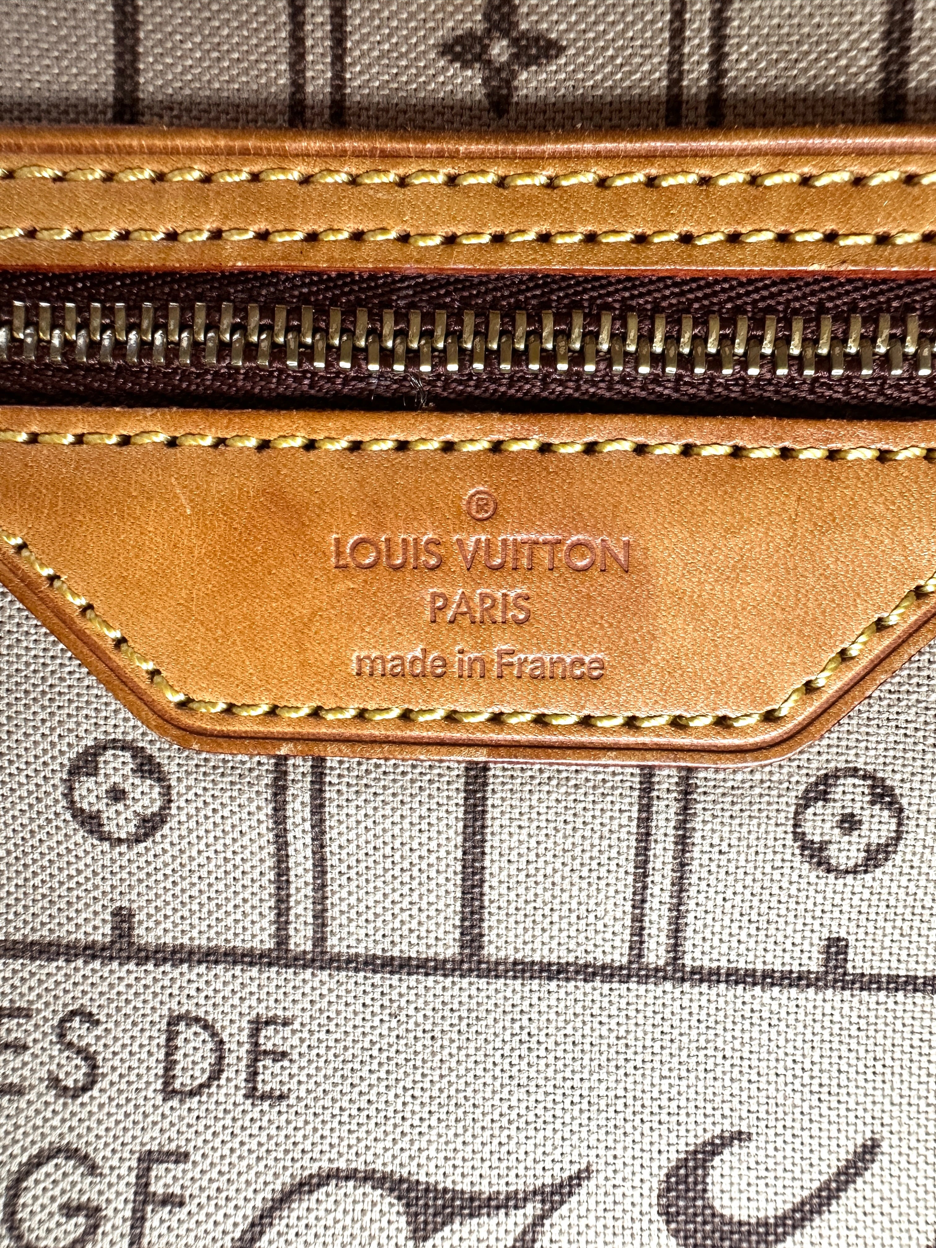 Louis Vuitton Neverfull MM Monogram Canvas Handle Bag LV2883