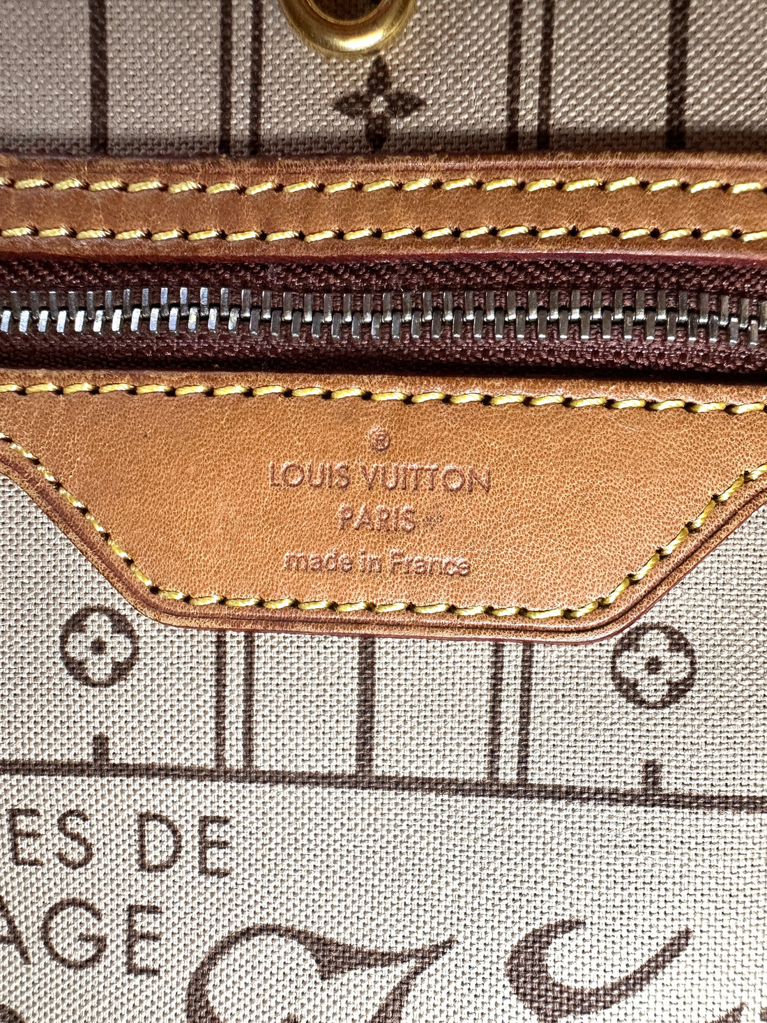 Louis Vuitton Neverfull MM Monogram Canvas Handle Bag LV2879