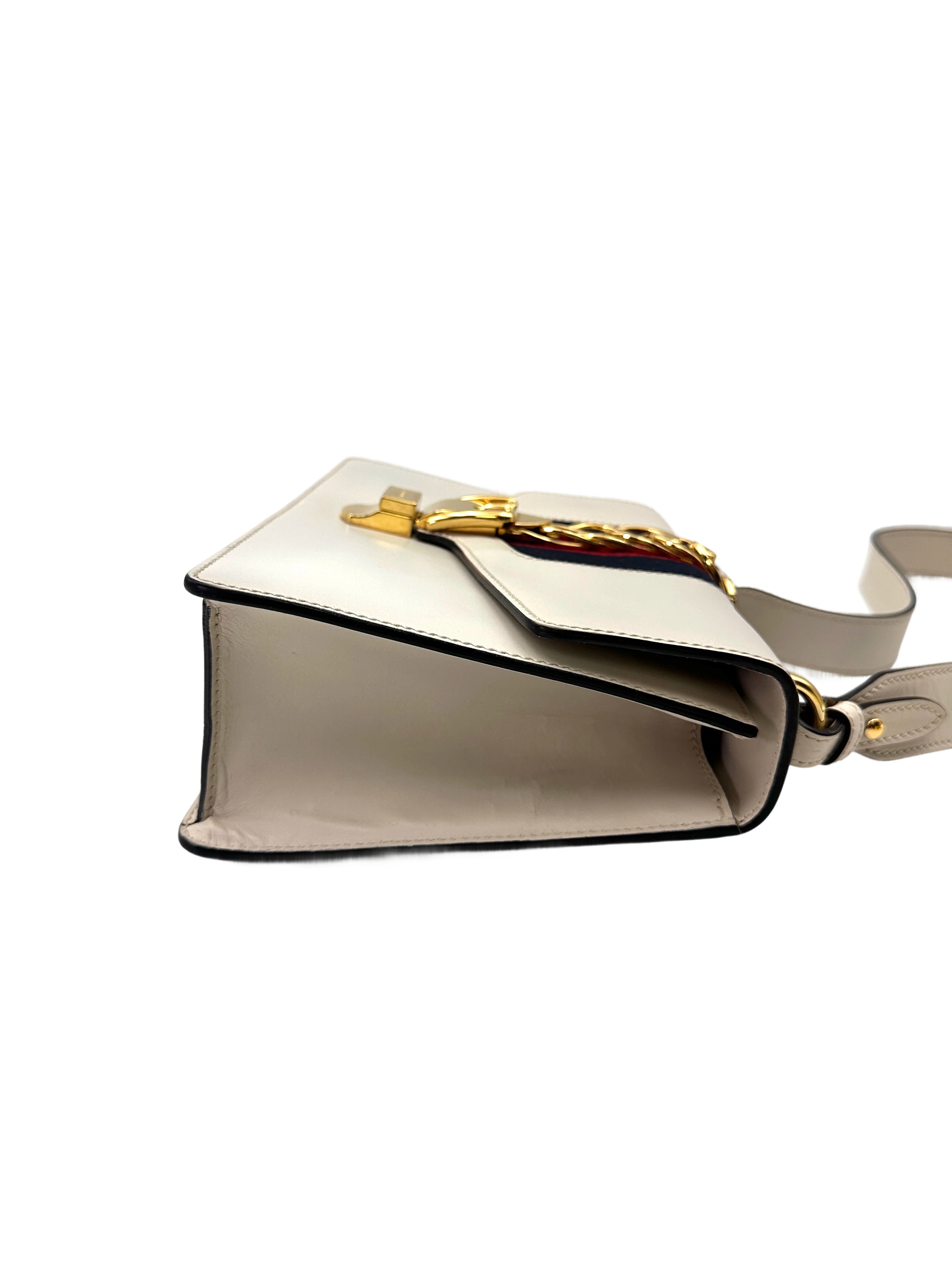 Gucci Sylvie White Leather Medium Size Shoulder Bag GG1141