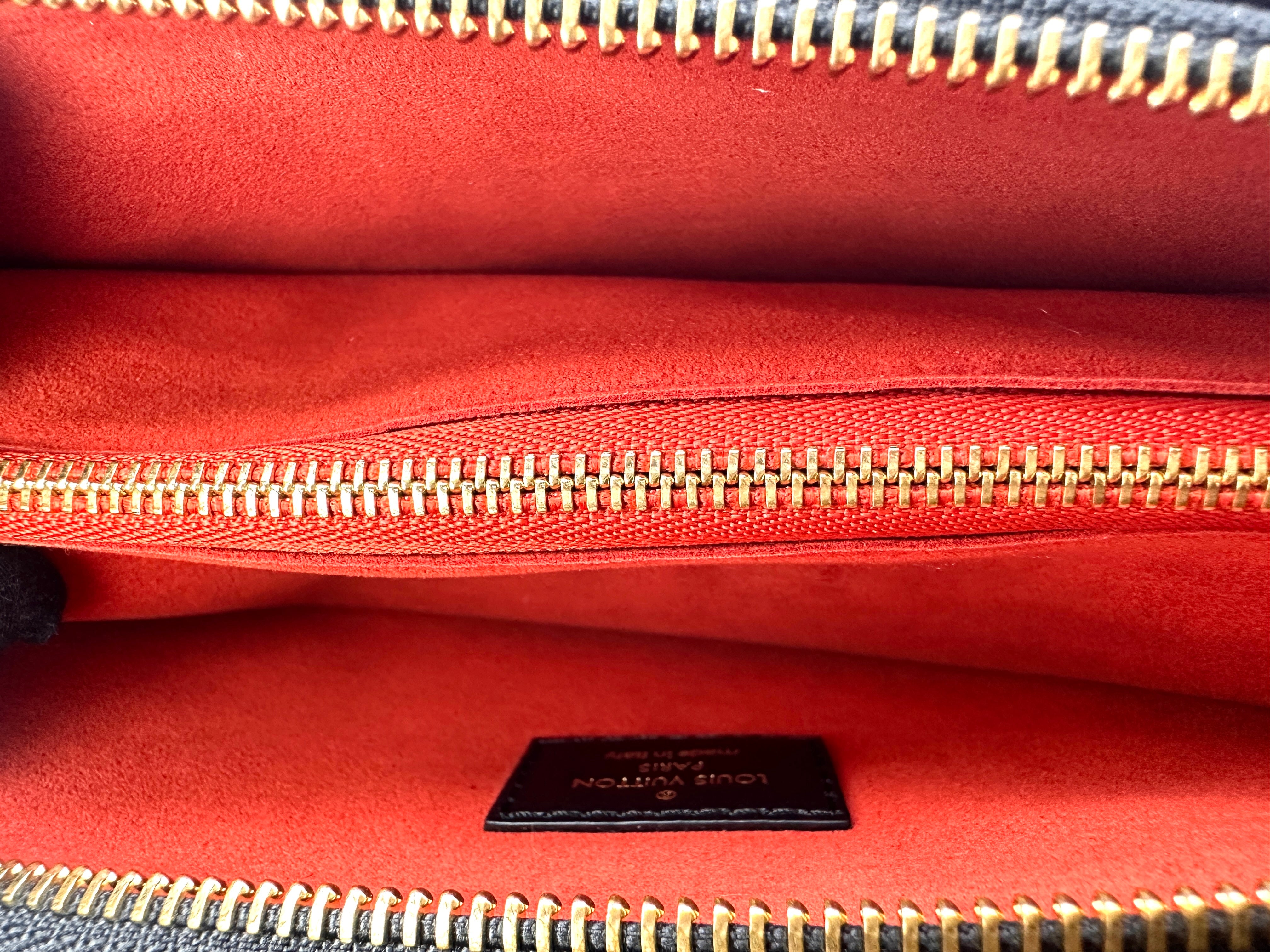 Louis Vuitton Pochette Coussin Black Monogram Embossed Leather Shoulder Bag LV2876