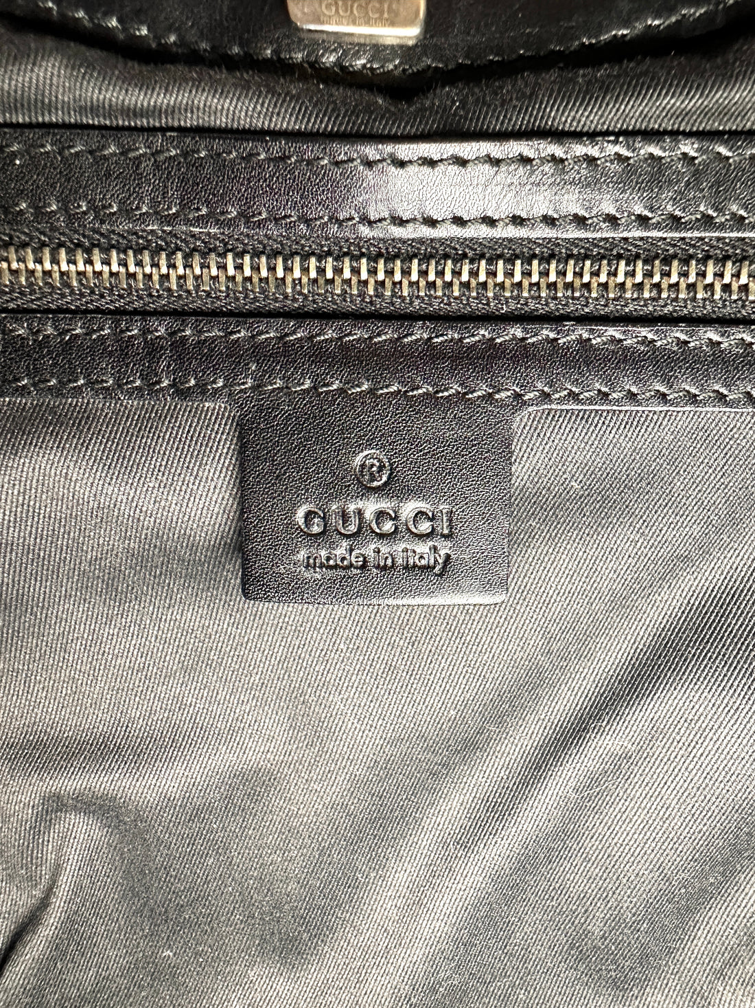 Gucci GG Canvas Crescent Hobo Bag GG1147