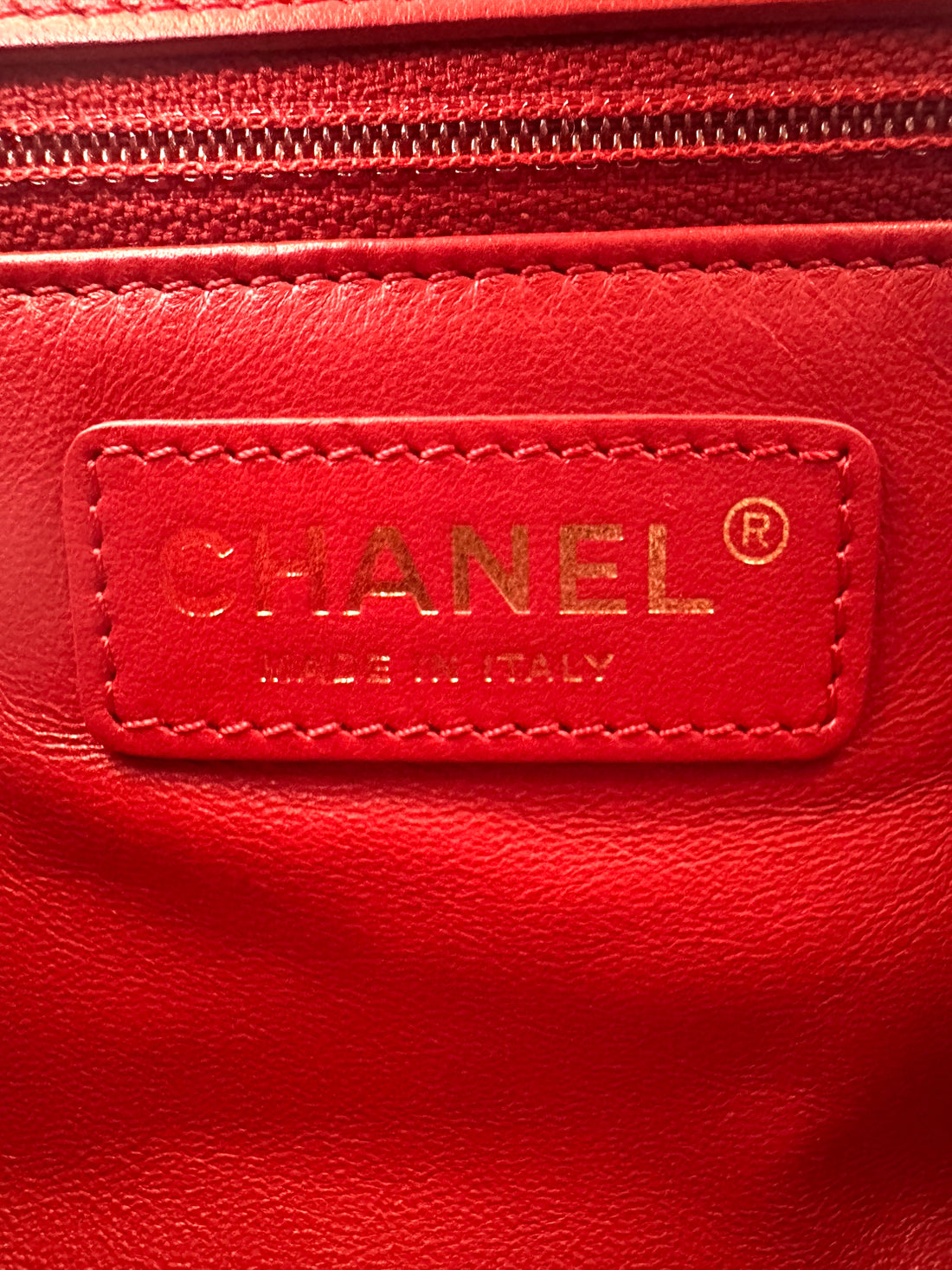 Chanel Classic Flap Red Quilted Lambskin Top Handle Flap Bag With Gold Buckle(28***46) CC2054
