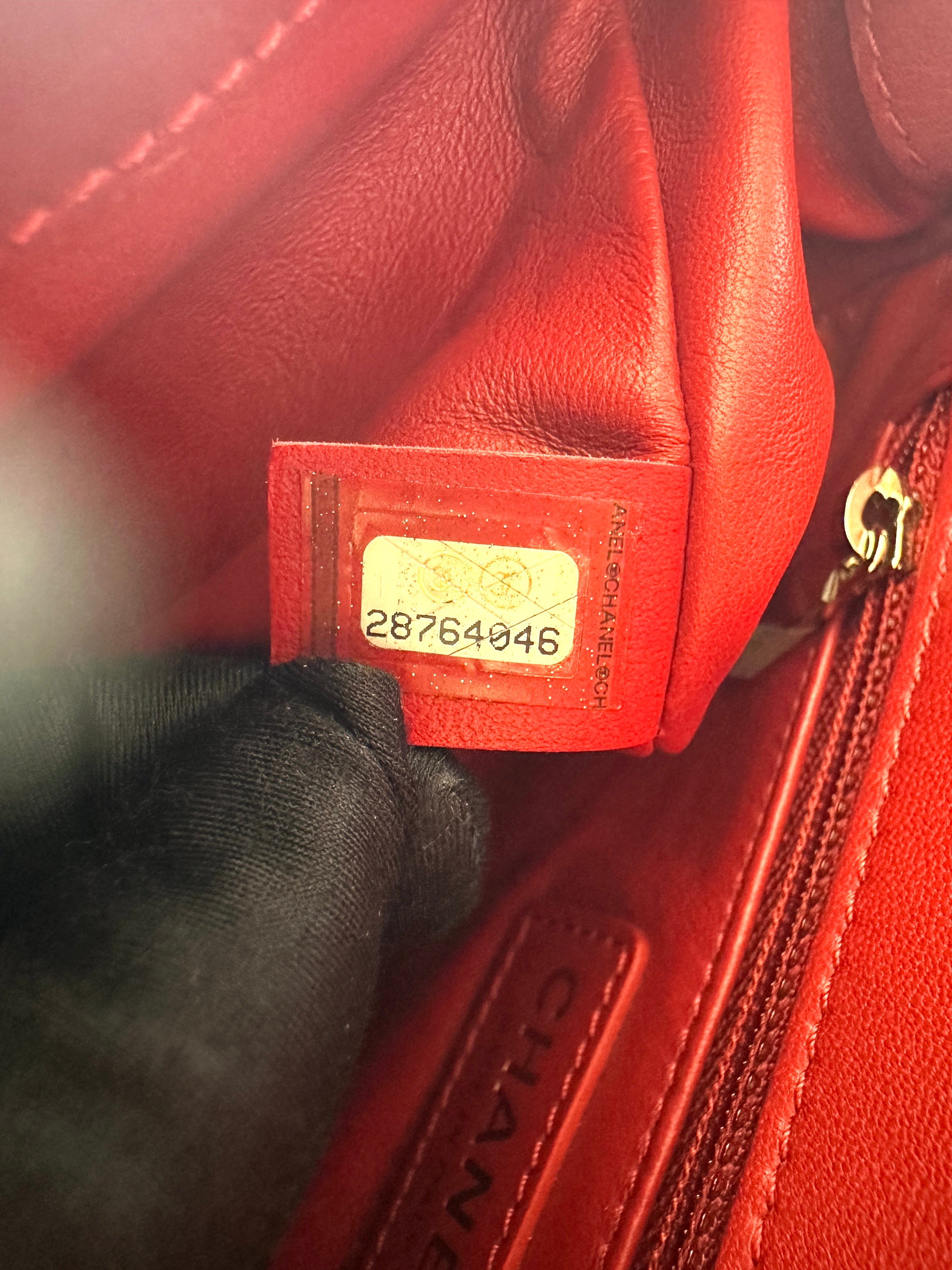 Chanel Classic Flap Red Quilted Lambskin Top Handle Flap Bag With Gold Buckle(28***46) CC2054