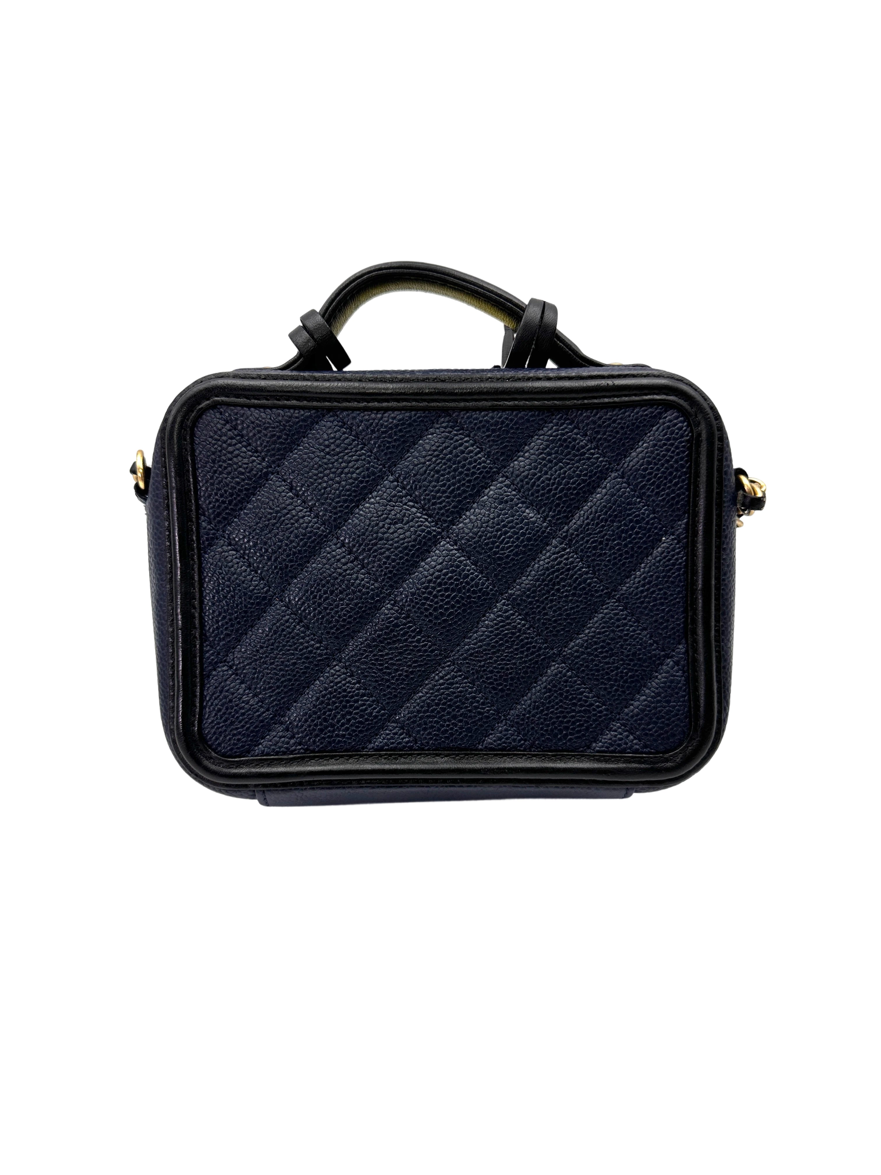Chanel CC Filigree Navy Quilted Leather Top Handle Vanity Case(23***30) CC2059