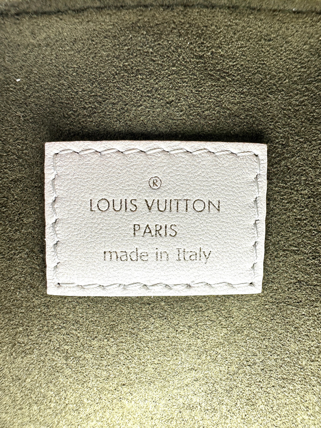 Louis Vuitton Pochette Coussin White Monogram Embossed Leather Shoulder Bag LV2889