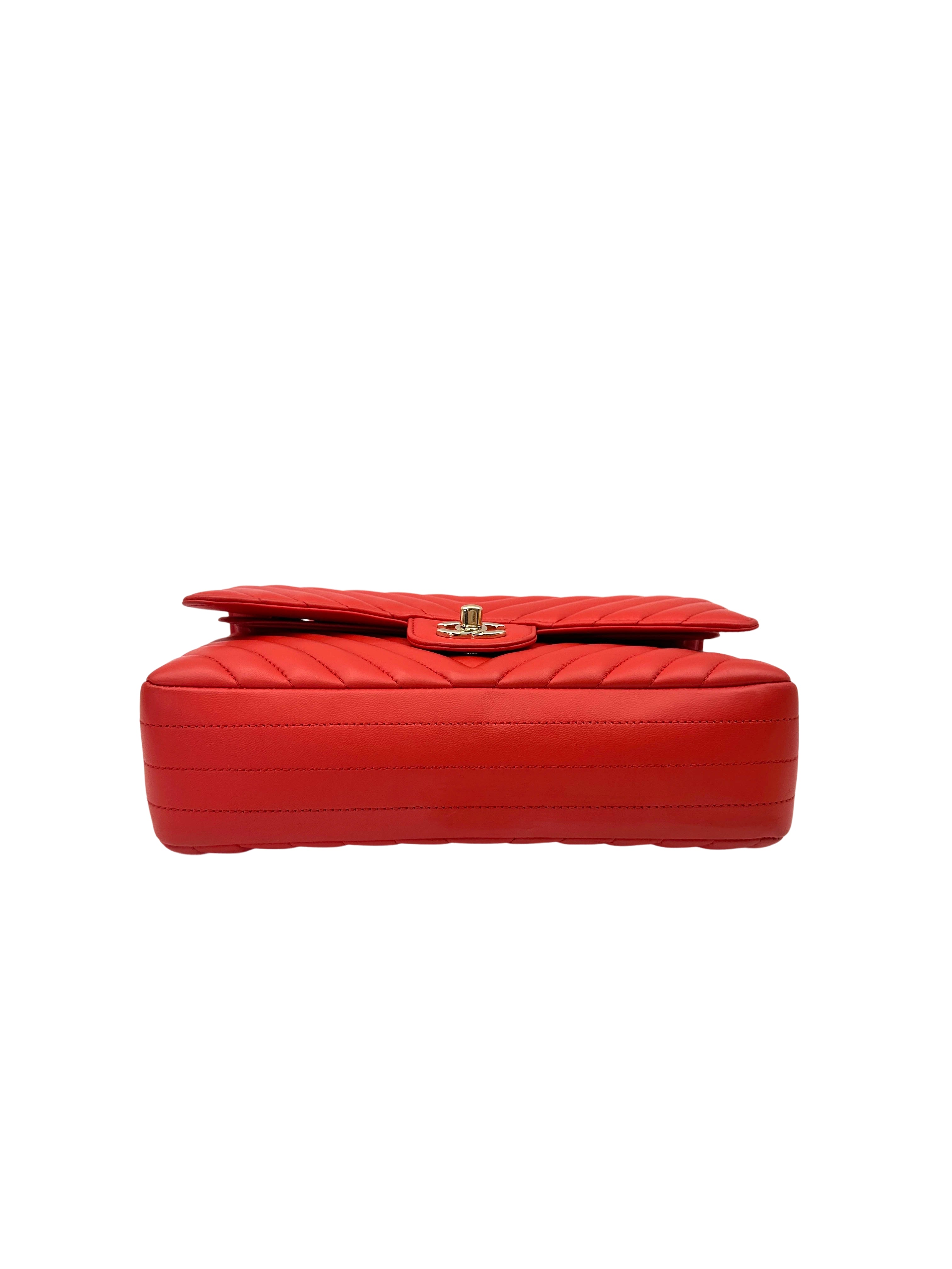 Chanel Classic Flap Red Chevron Quilted Lambskin Flap Bag With Gold Buckle(23***82) CC2062