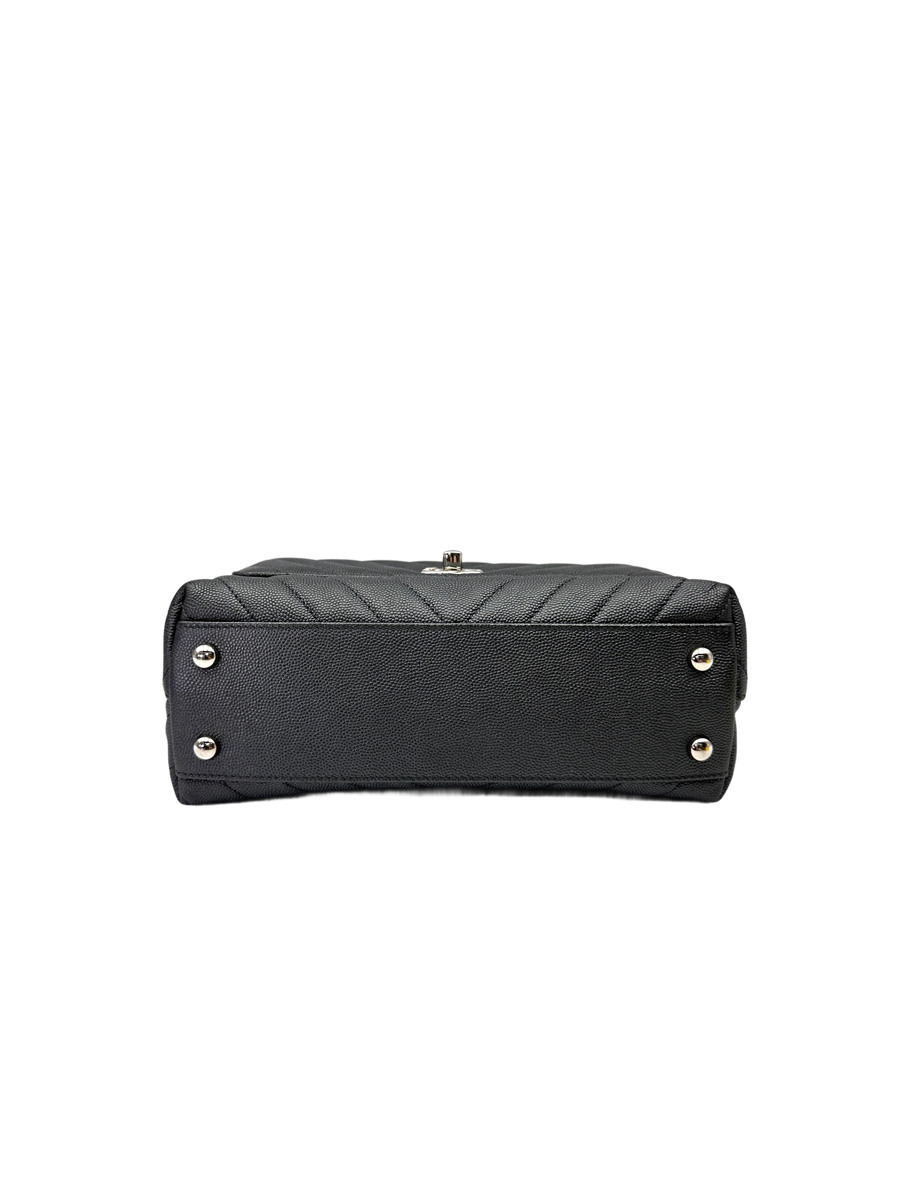 Chanel CoCo Handle Black Chevron Quilted Leather Shoulder Bag(28***83) CC2061