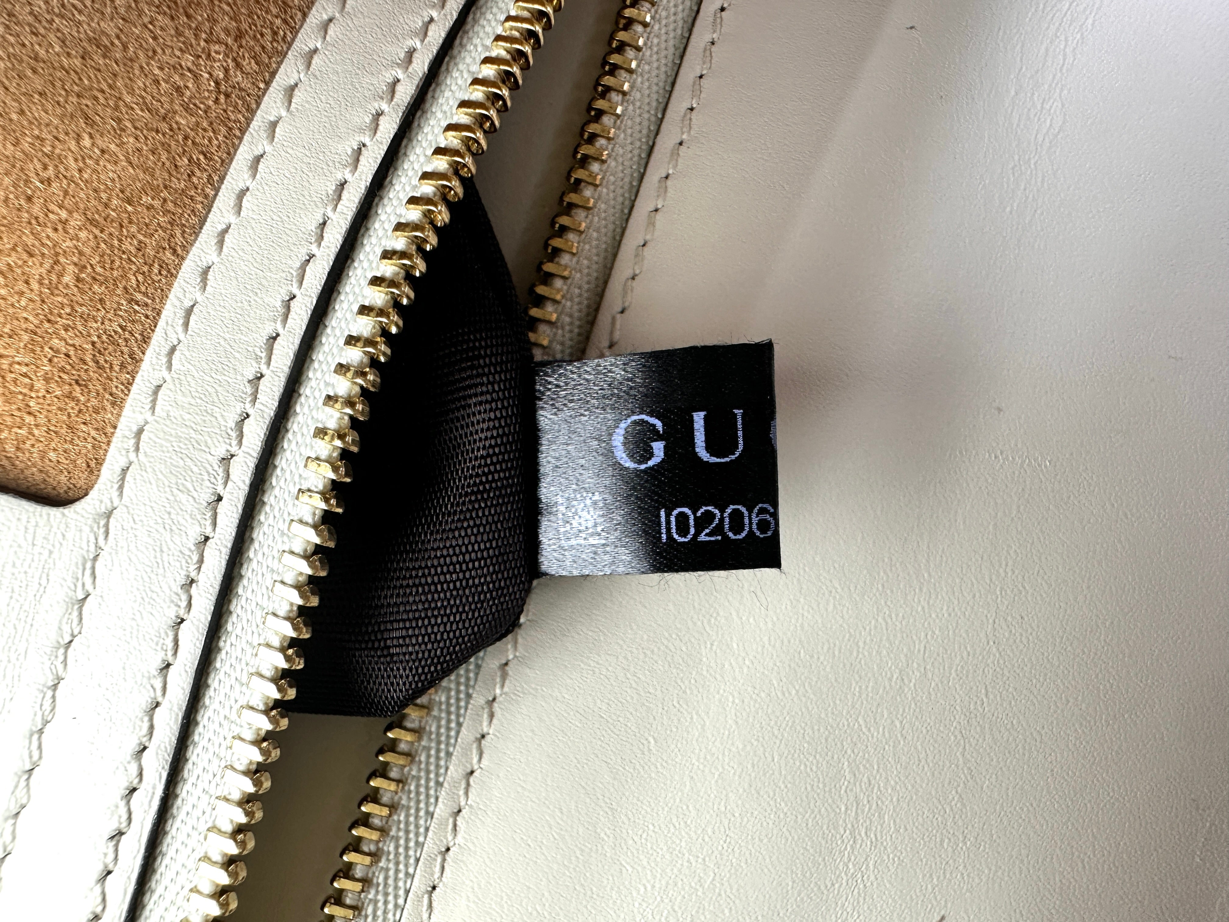 Gucci Sylvie White Leather Large Size Shoulder Bag GG1150