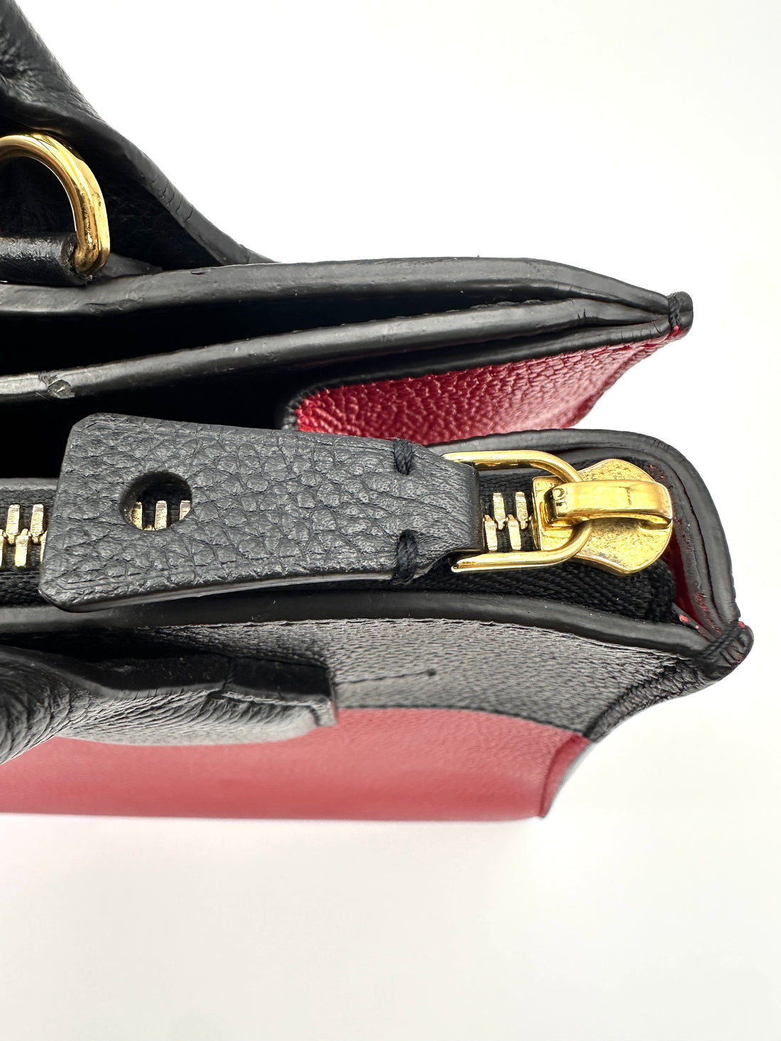 Louis Vuitton City Steamer Black/Red Grained Leather Handle Bag LV2891