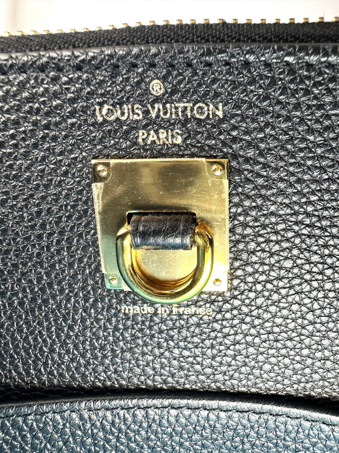 Louis Vuitton City Steamer Black Grained Leather Handle Bag LV2892