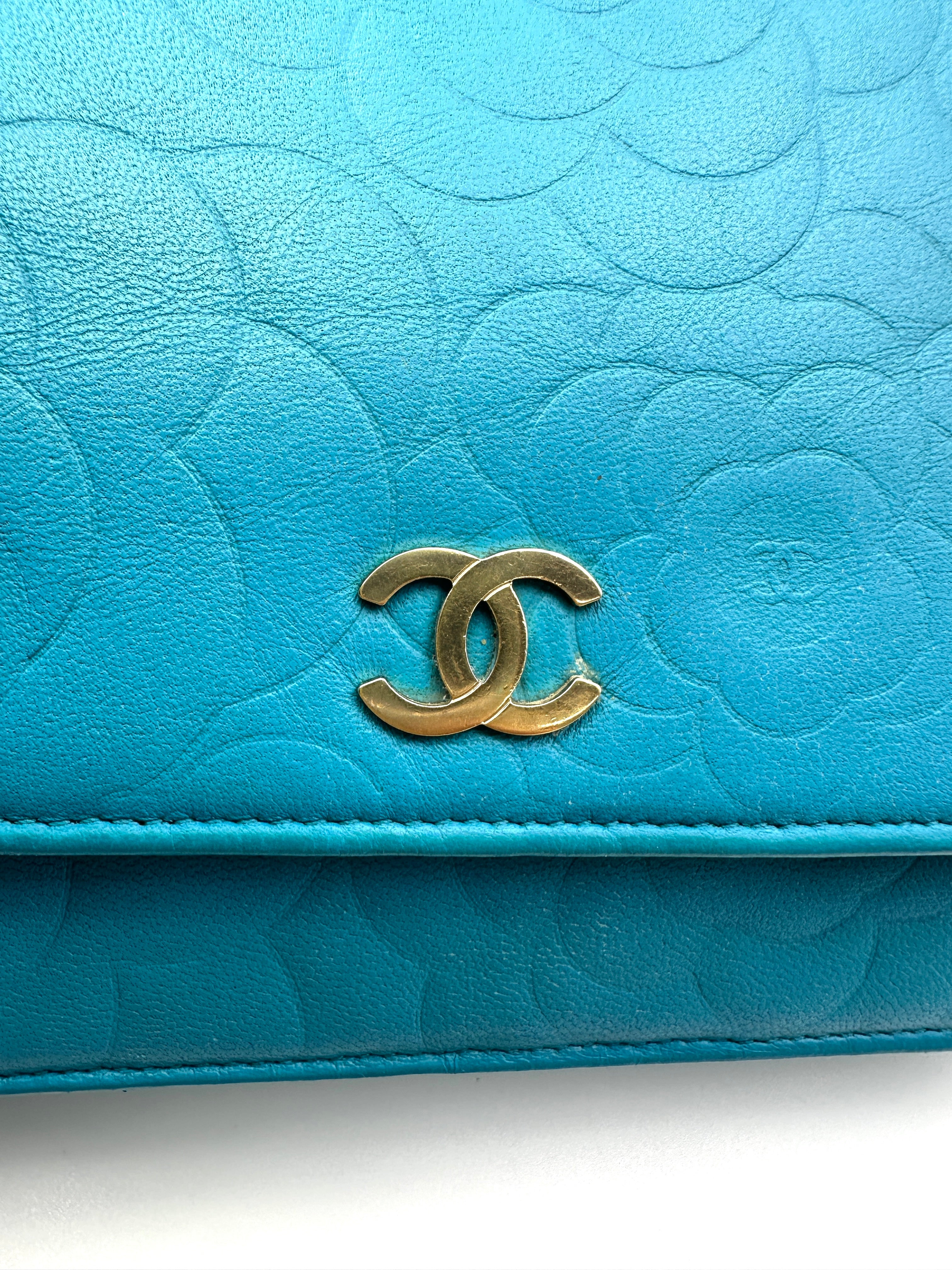 Chanel Camellia Embossed Blue Leather Wallet On Chain(16***46) CC2064