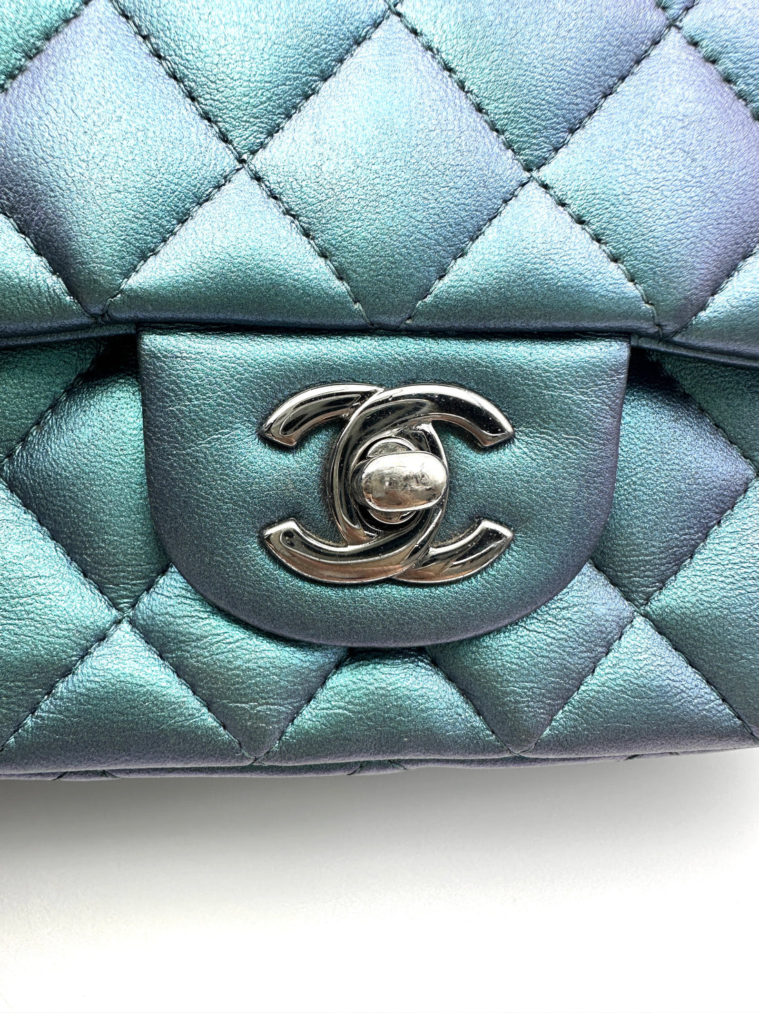 Chanel Classic Flap Iridescent Metallic Turquoise Blue Leather Shoulder Bag(23***34) CC2065