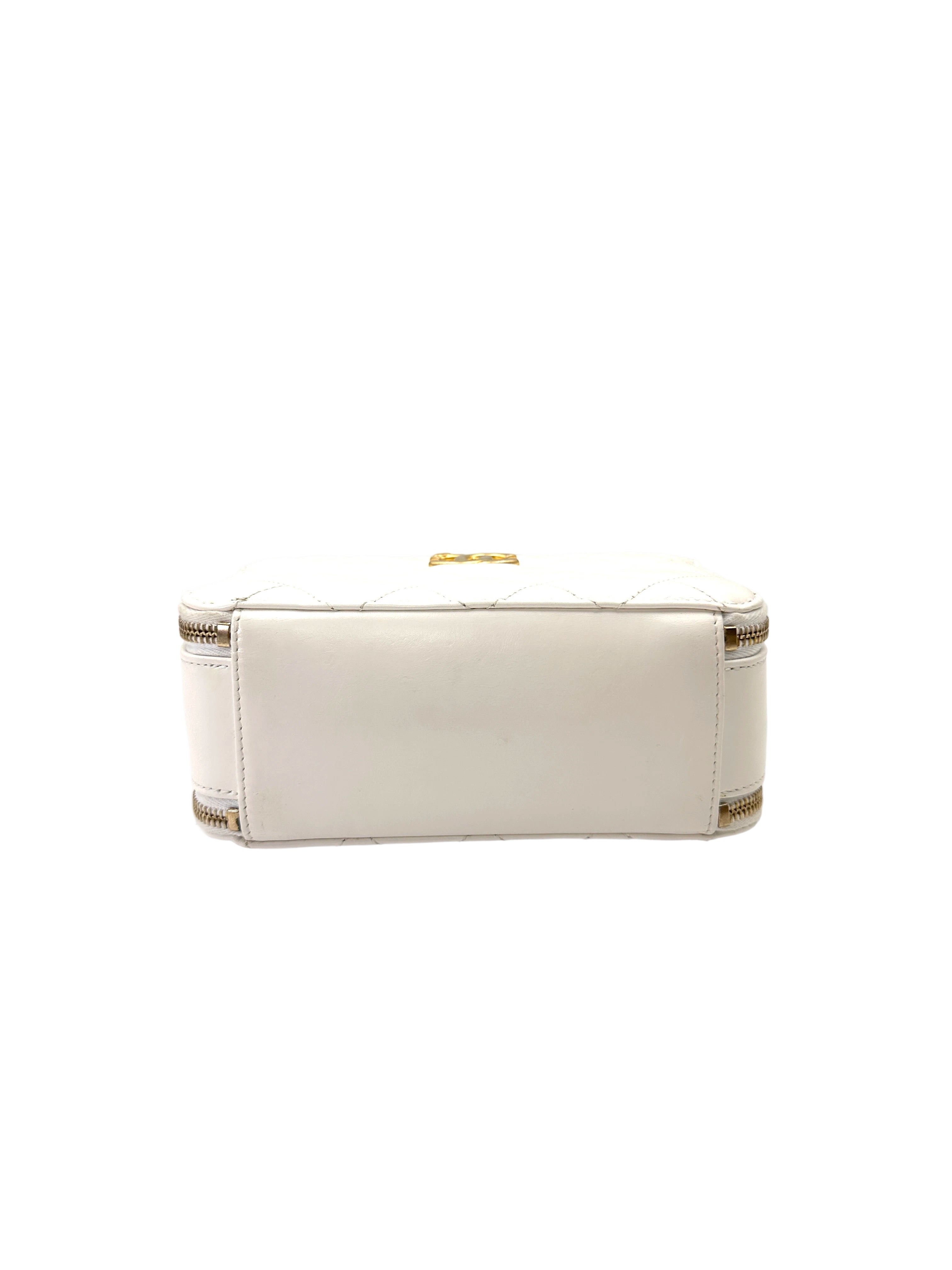 Chanel 23P White Quilted Leather Rainbow Handle Bag(U9***GH) CC2071