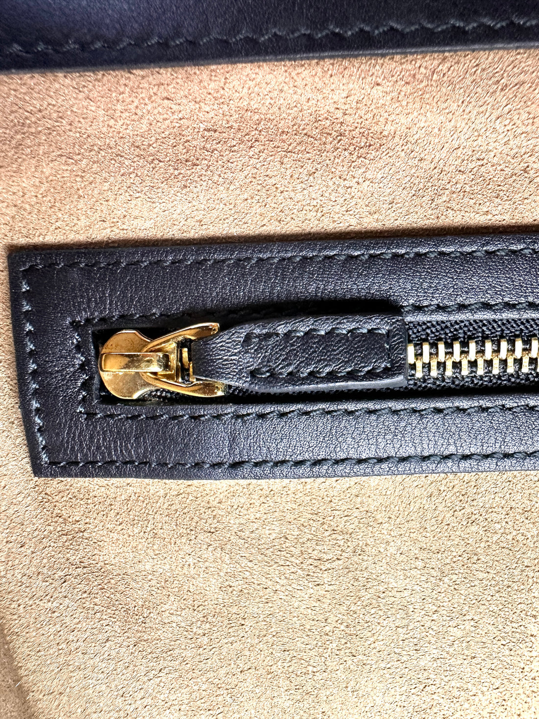Gucci Padlock GG Canvas & Black Leather Top Handle Bag GG1154