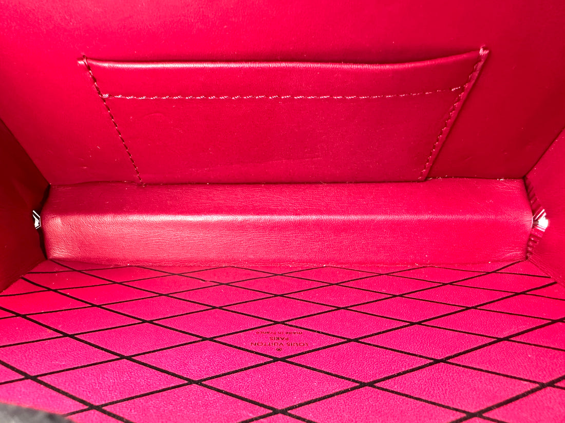 Louis Vuitton Petite Malle Pink Epi Leather Shoulder Bag LV2904