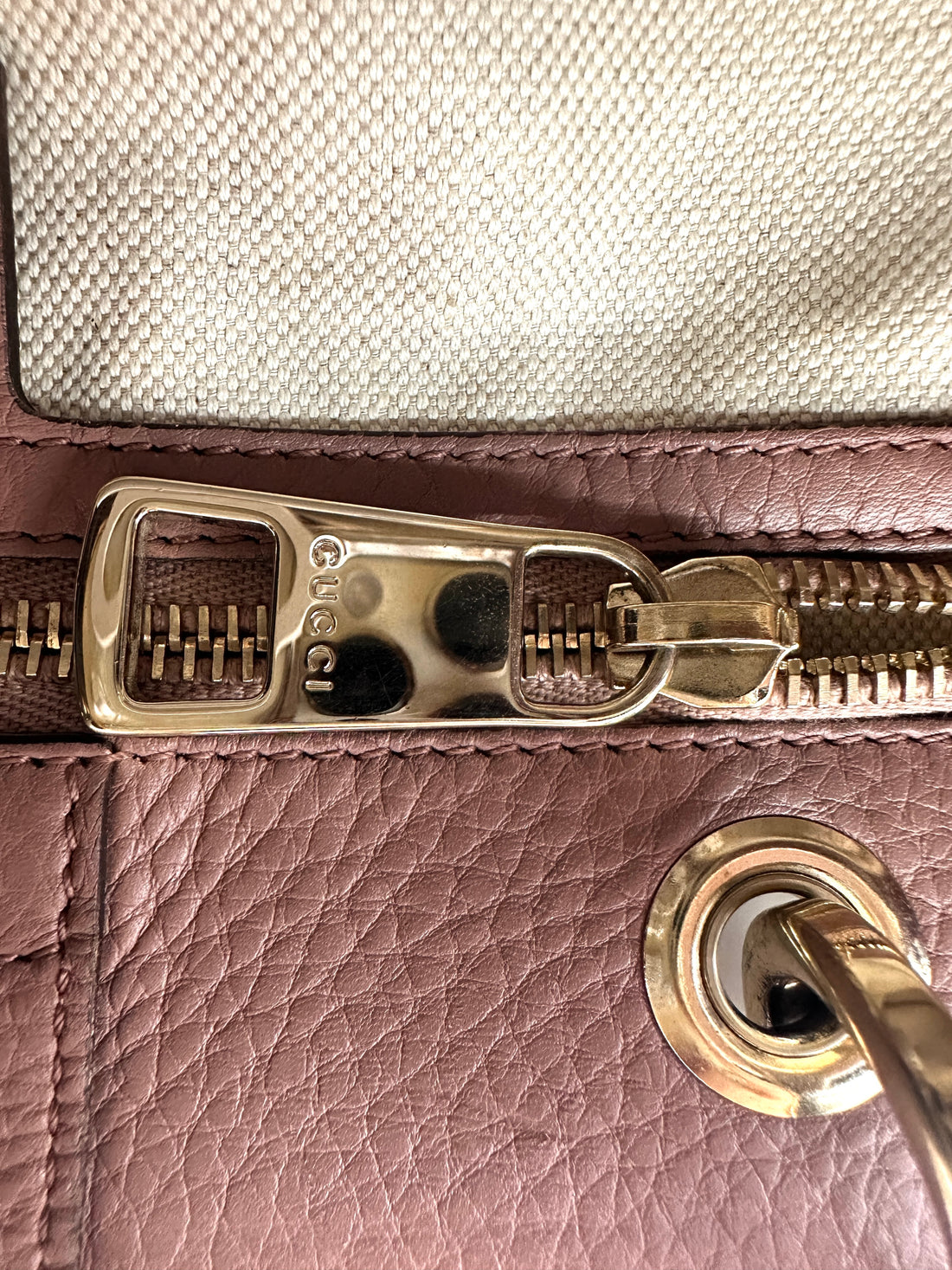 Gucci Pink Leather Small Size Bamboo Shopper Bag GG1163
